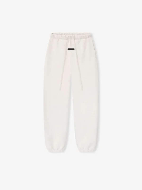 Womens Signature SS26 Slim Sweatpant sold by Essentials