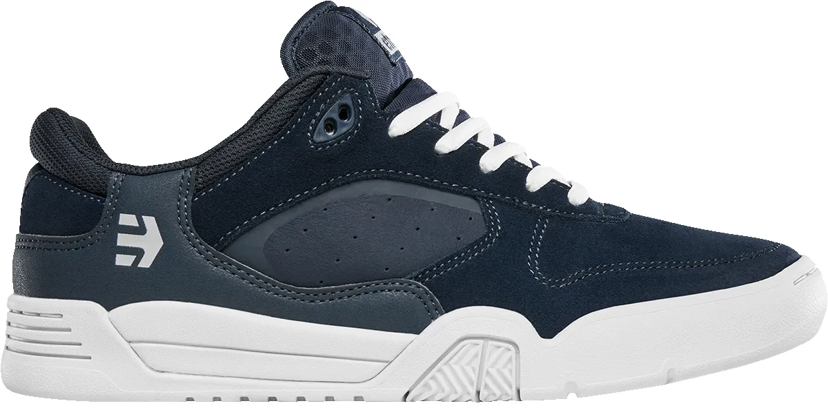 ESTRELLA sold by Etnies