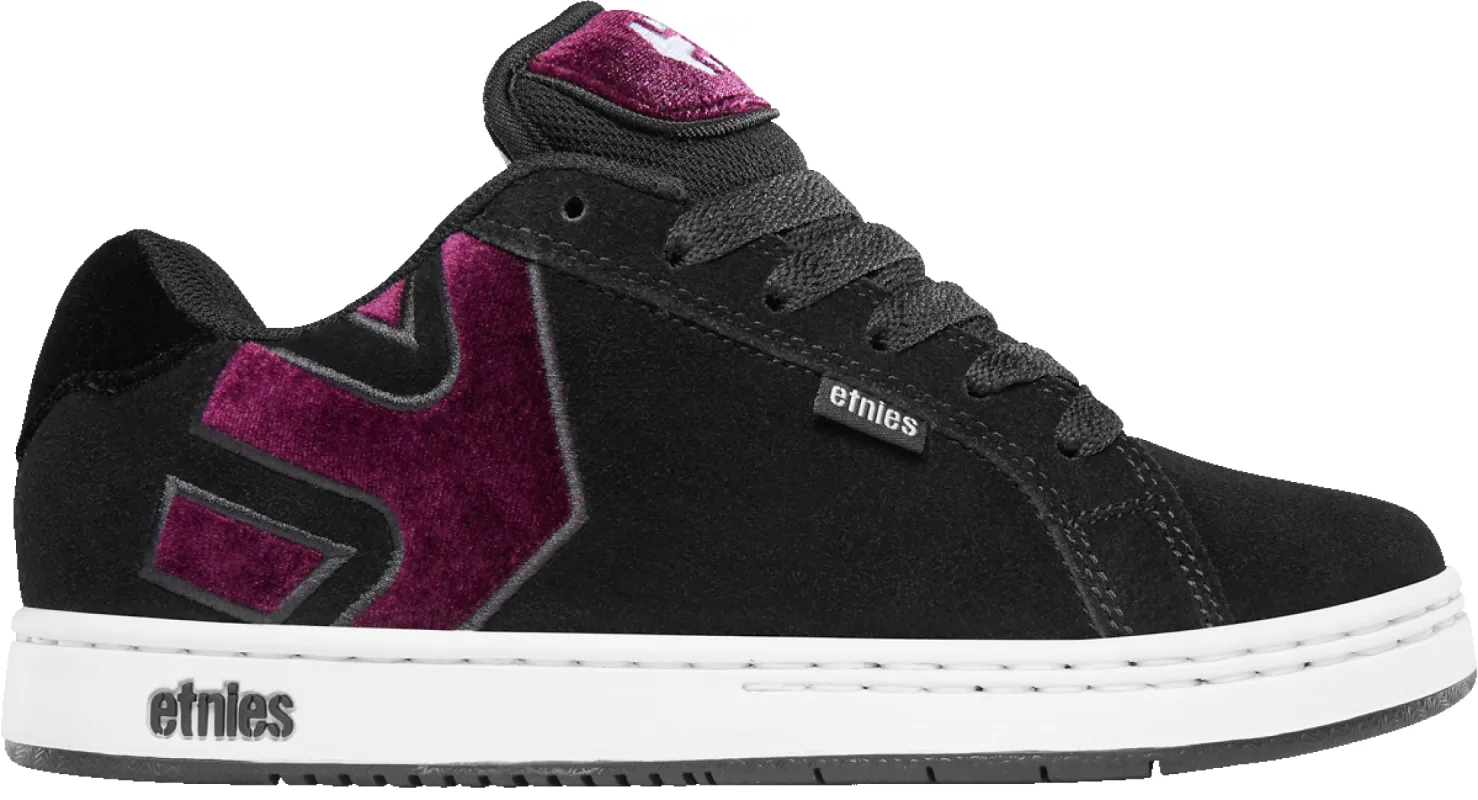 FADER W'S sold by Etnies