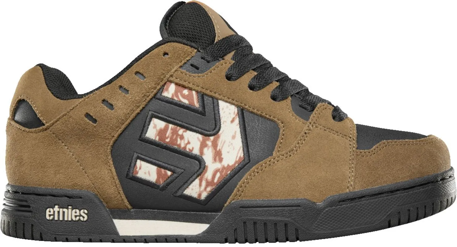 FAZE sold by Etnies