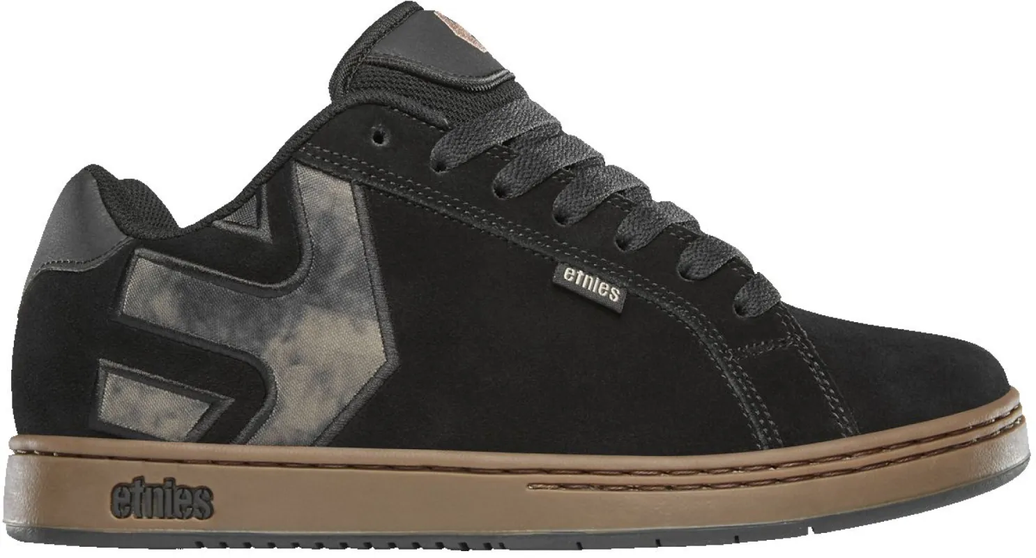 FADER sold by Etnies