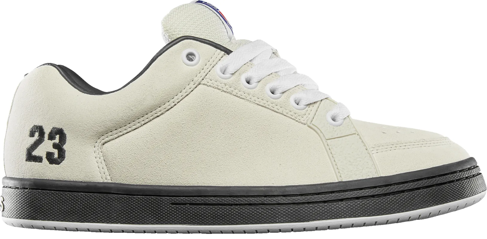 Sal 23 sold by Etnies