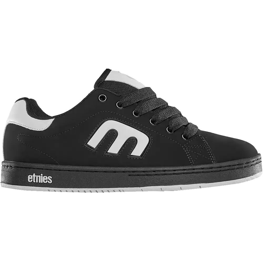 Callicut sold by Etnies