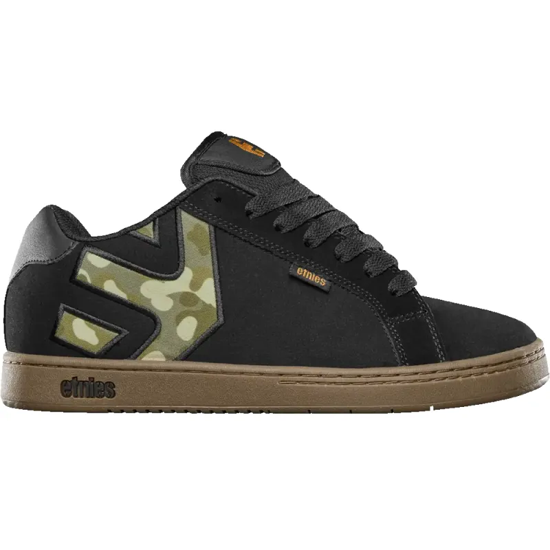FADER sold by Etnies