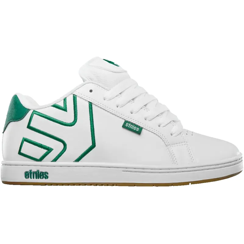 Fader sold by Etnies