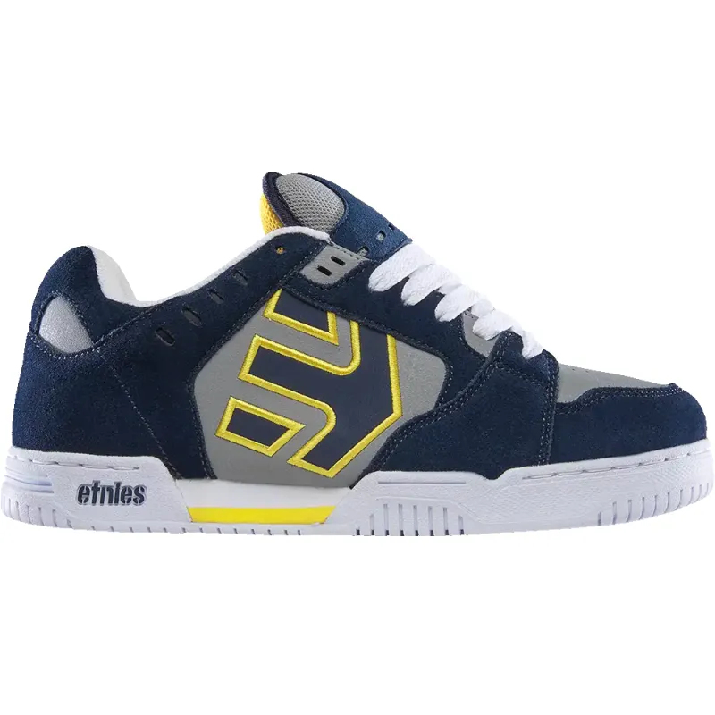 Faze sold by Etnies