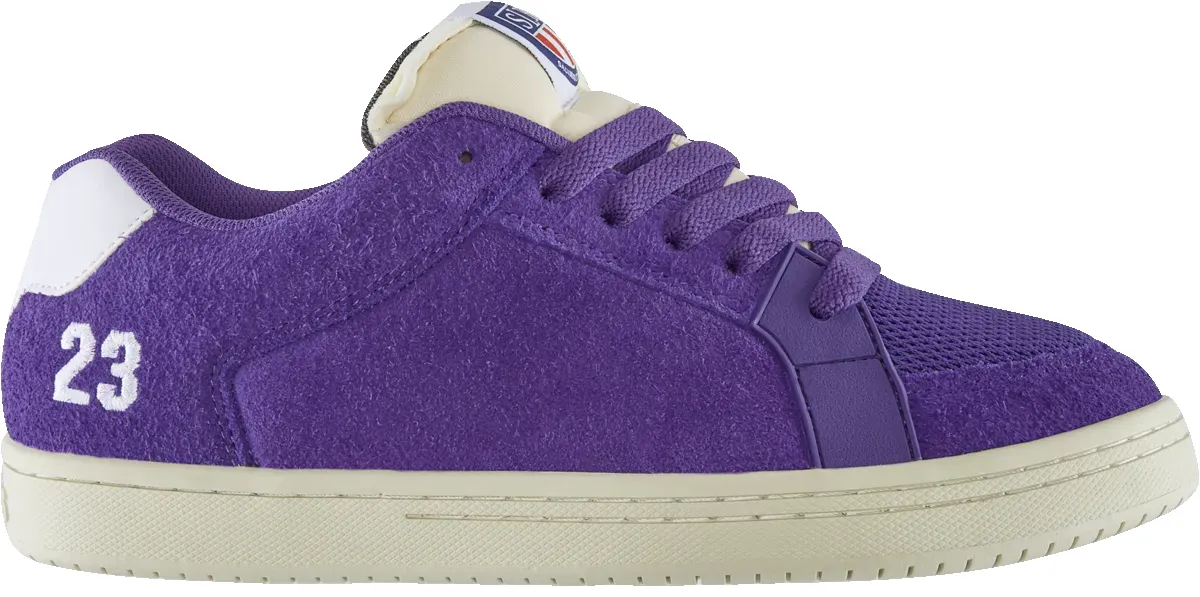 Sal 23 sold by Etnies