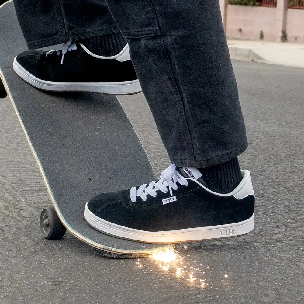 Scam sold by Etnies product image thumbnail 4
