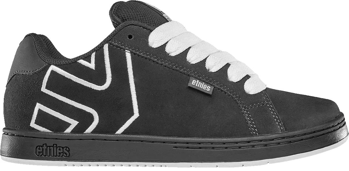 Fader sold by Etnies