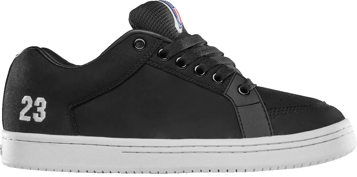 Sal 23 sold by Etnies