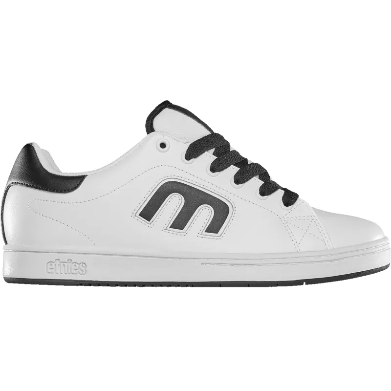 Callicut sold by Etnies