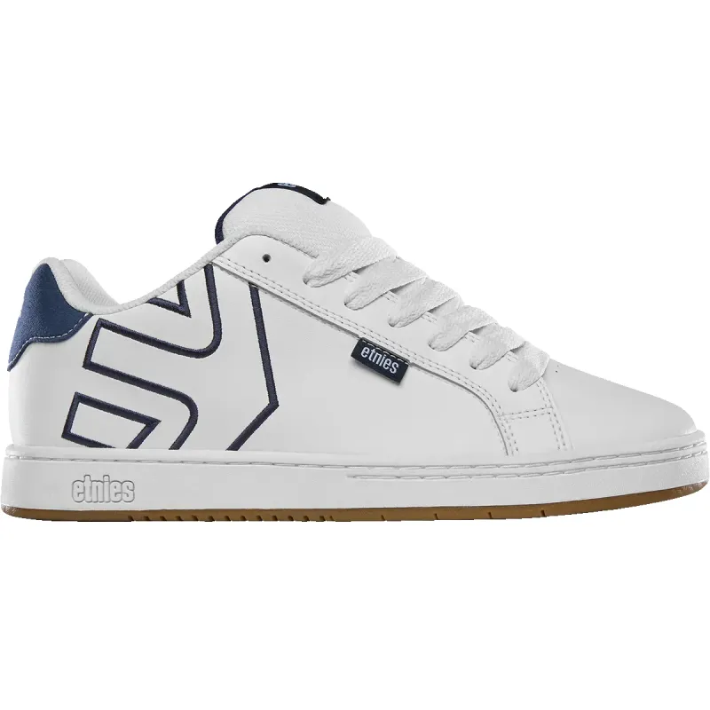 Fader sold by Etnies