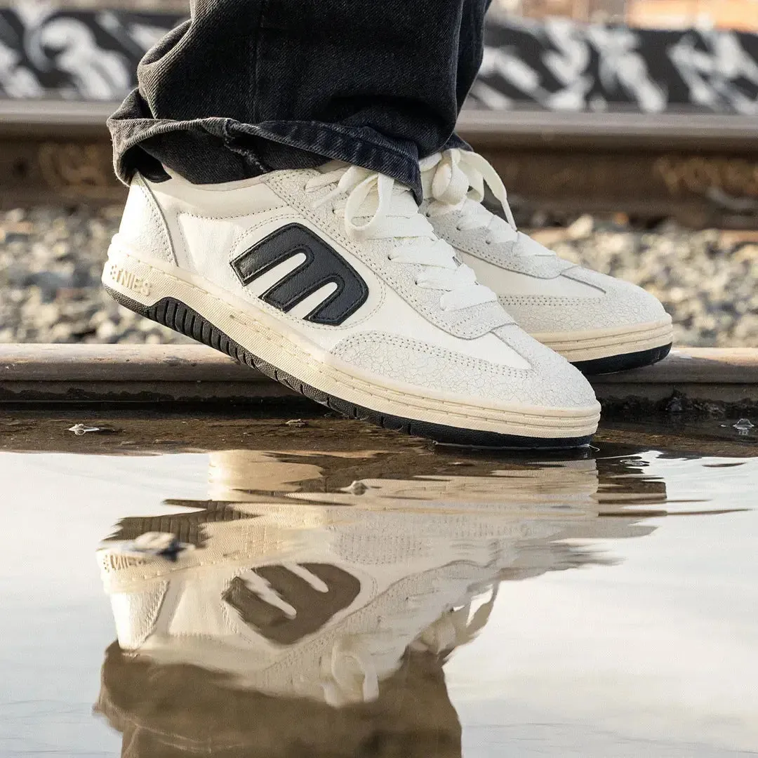 Locut sold by Etnies product image thumbnail 2