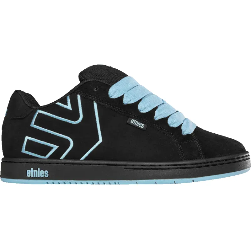 Fader made by Etnies