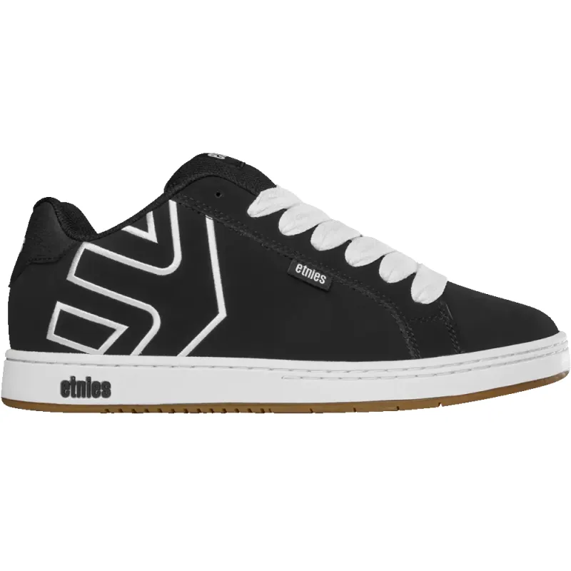 Fader made by Etnies