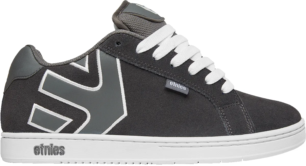 FADER sold by Etnies