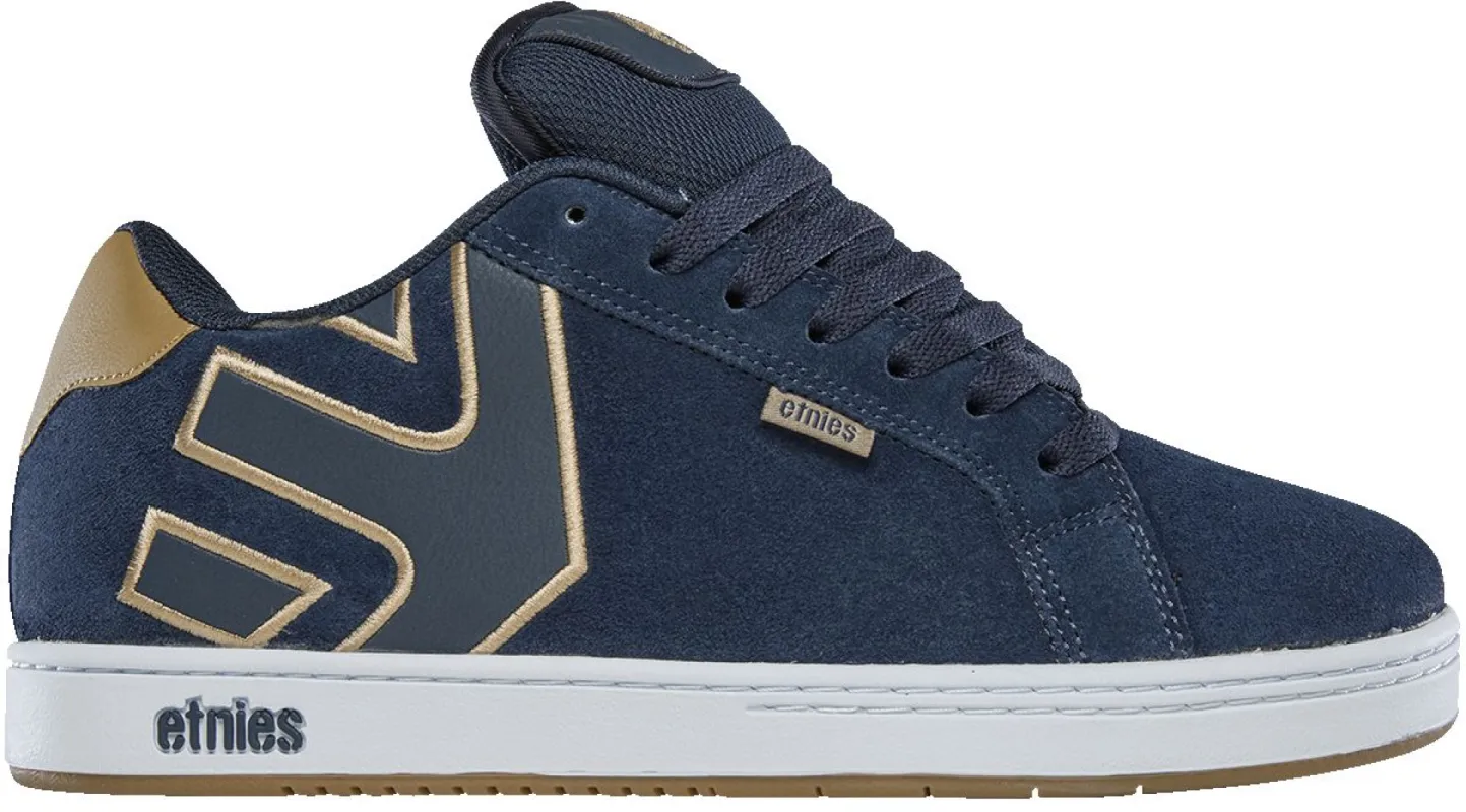 FADER sold by Etnies