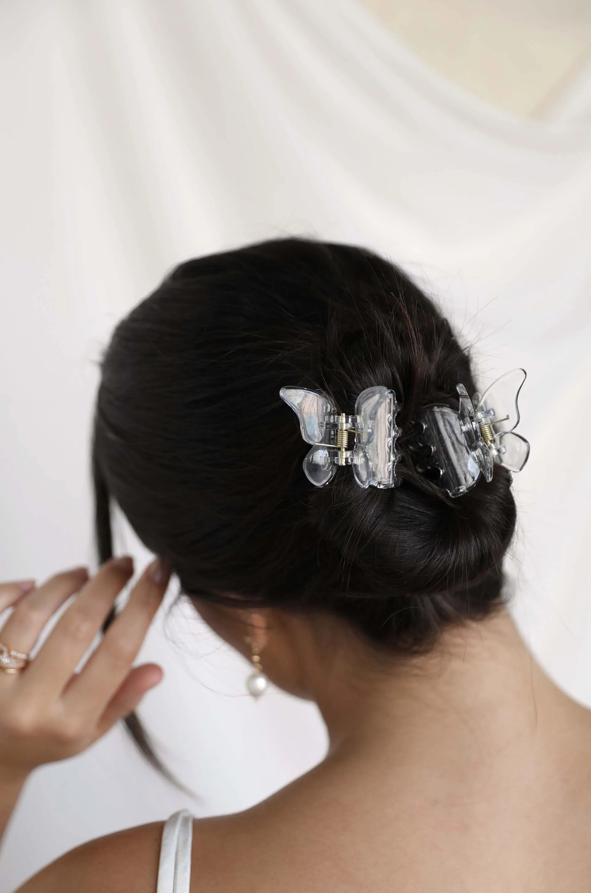Butterfly Claw Clip sold by ettika product image thumbnail 2