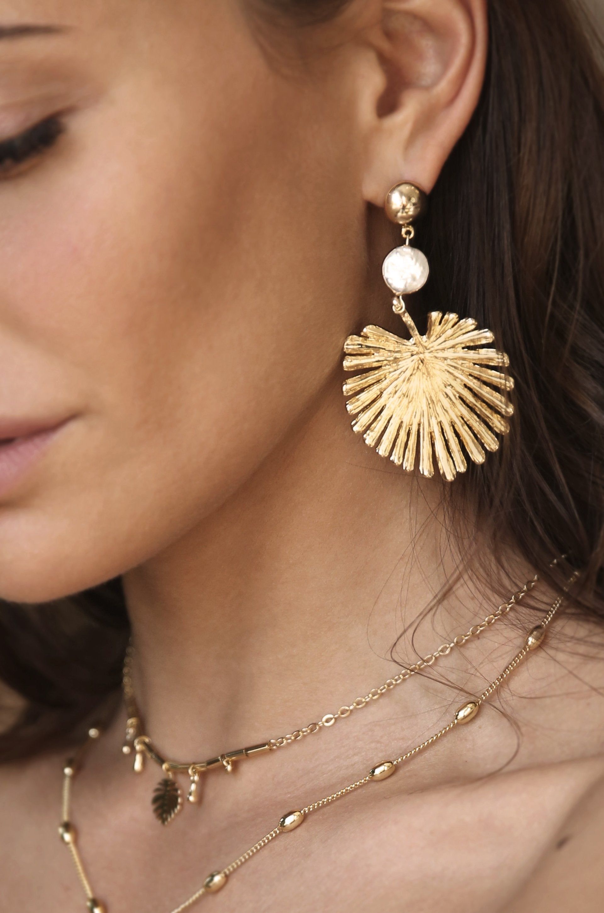 Palm Leaf Earring with Pearl in Gold sold by ettika product image thumbnail 2