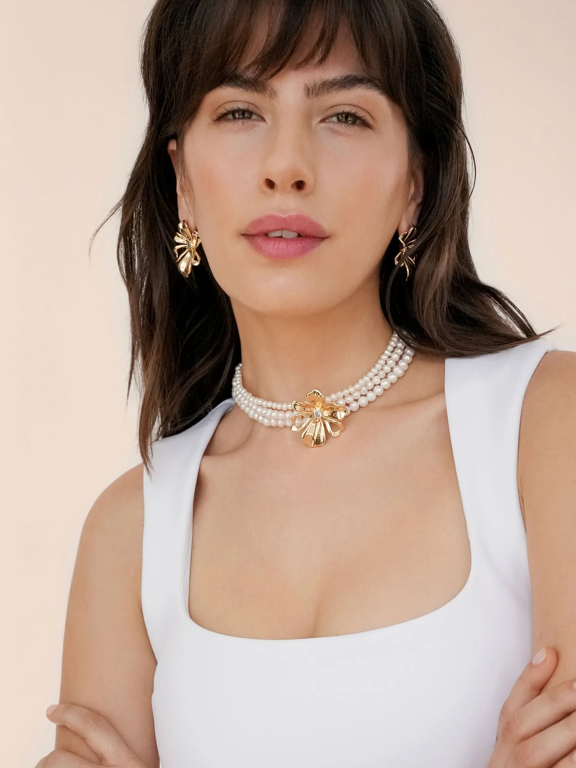 Pearl Petals Choker sold by ettika product image thumbnail 5