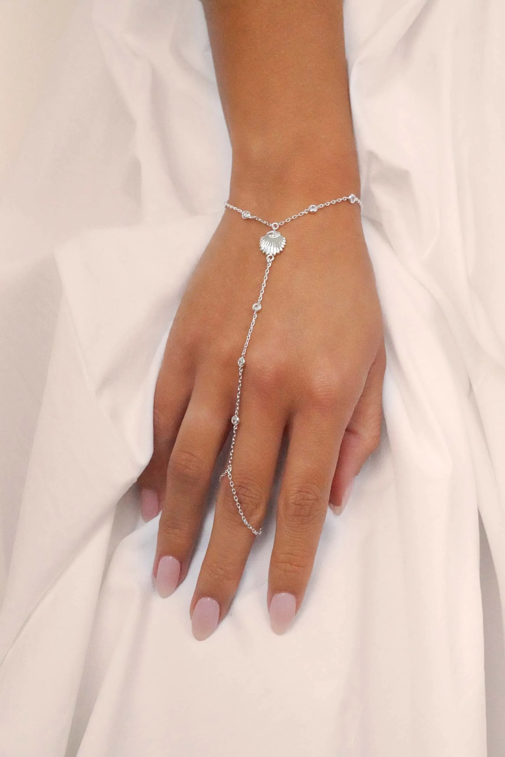 Santorini Shell Hand Chain sold by ettika product image thumbnail 5