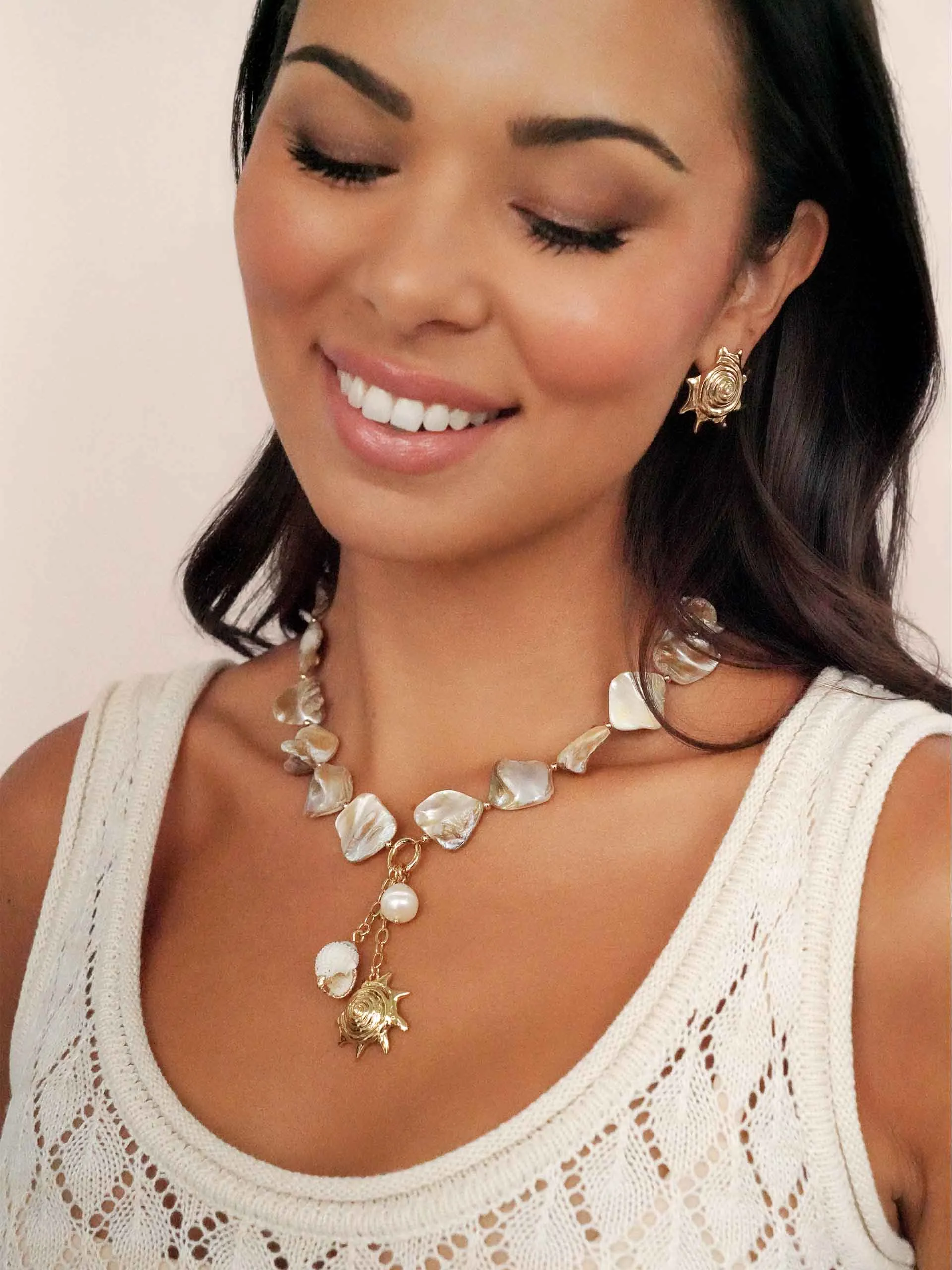 True Shell Necklace sold by ettika product image thumbnail 3
