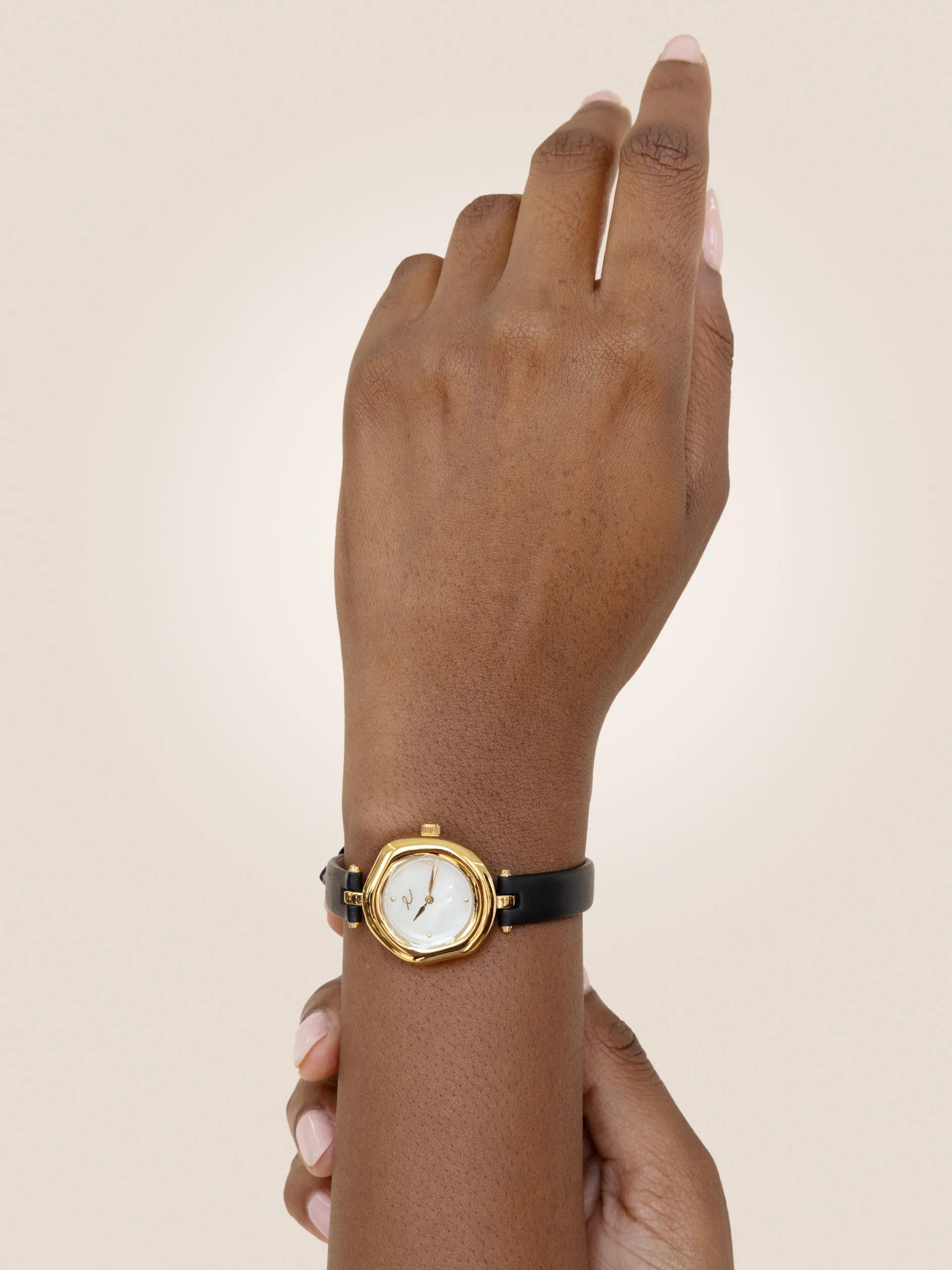 Open Circle Leather Watch in Black sold by ettika product image thumbnail 4