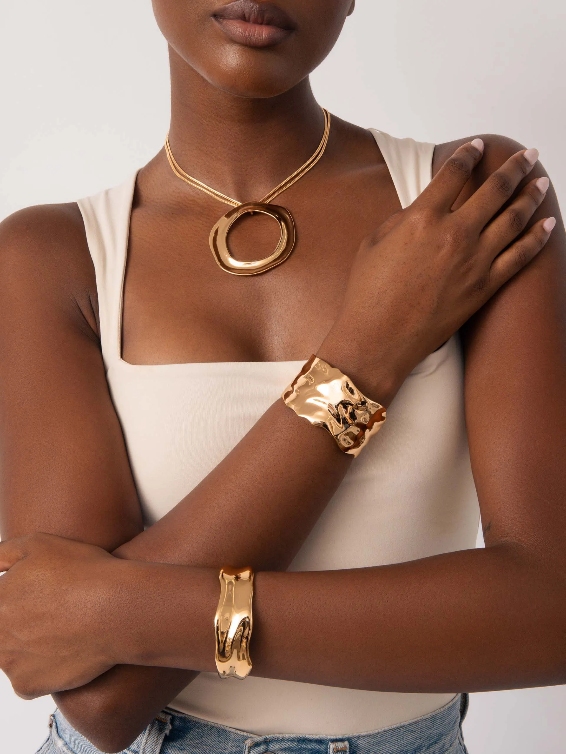 Sculptural Stack Set sold by ettika product image thumbnail 4