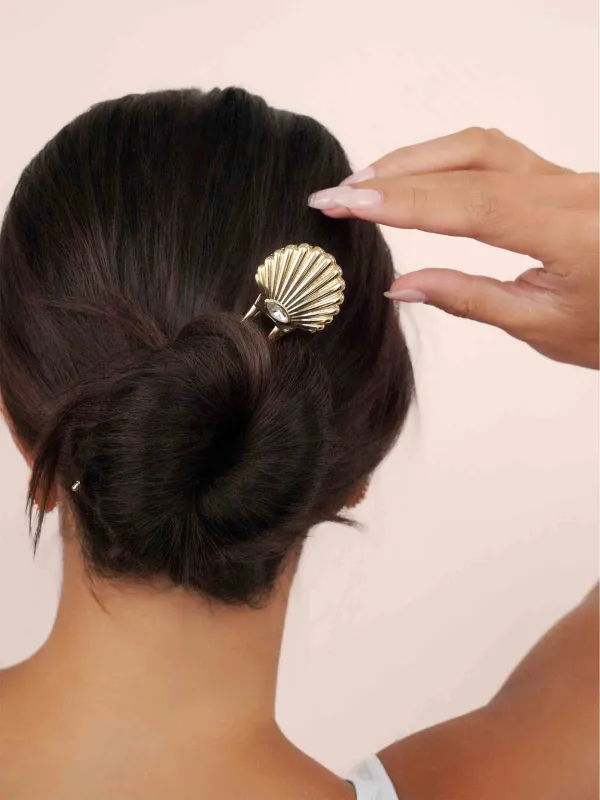 Shell Hair Pin Set made by ettika