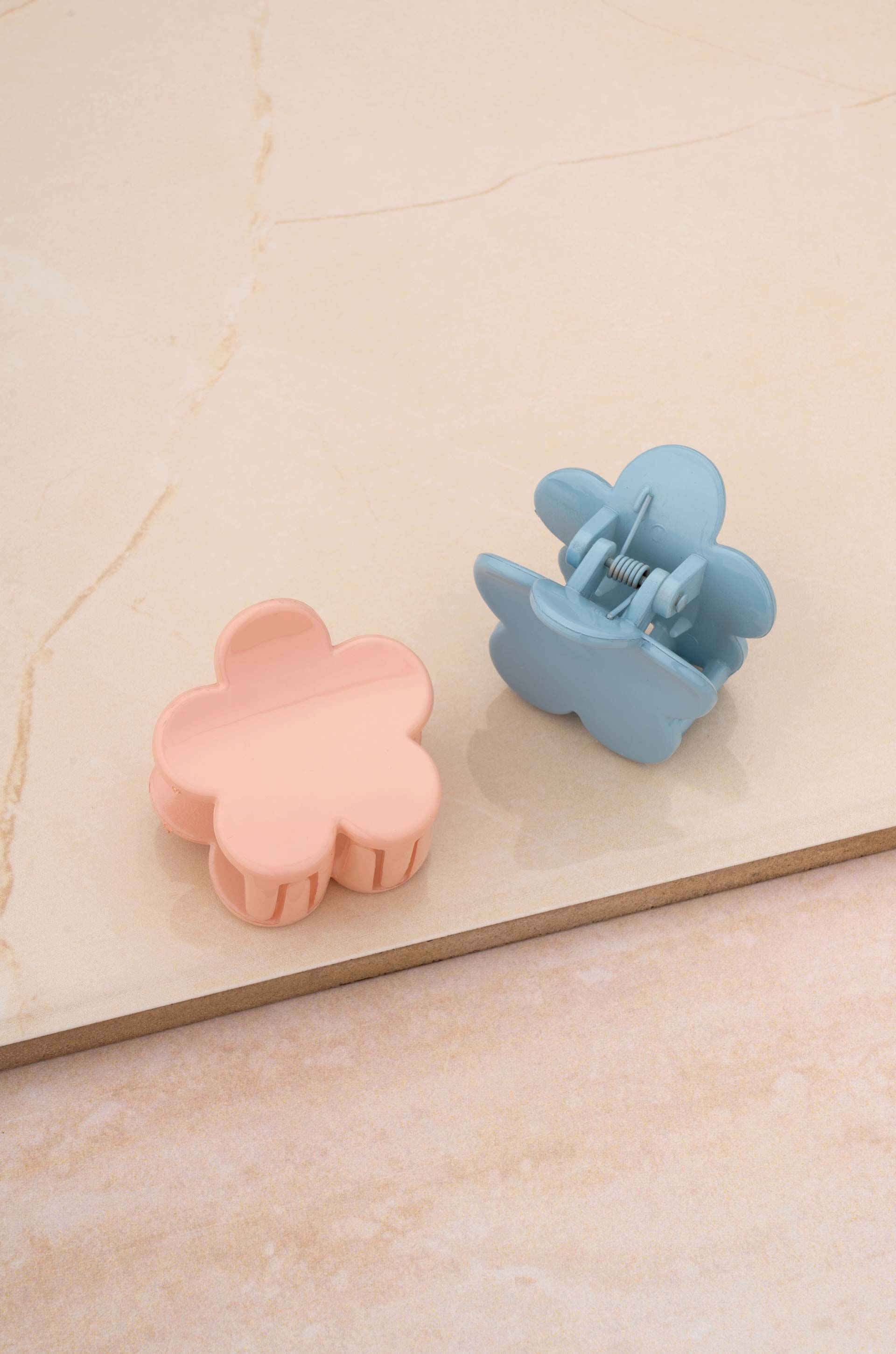 Flower Child Hair Claw Set sold by ettika product image thumbnail 5