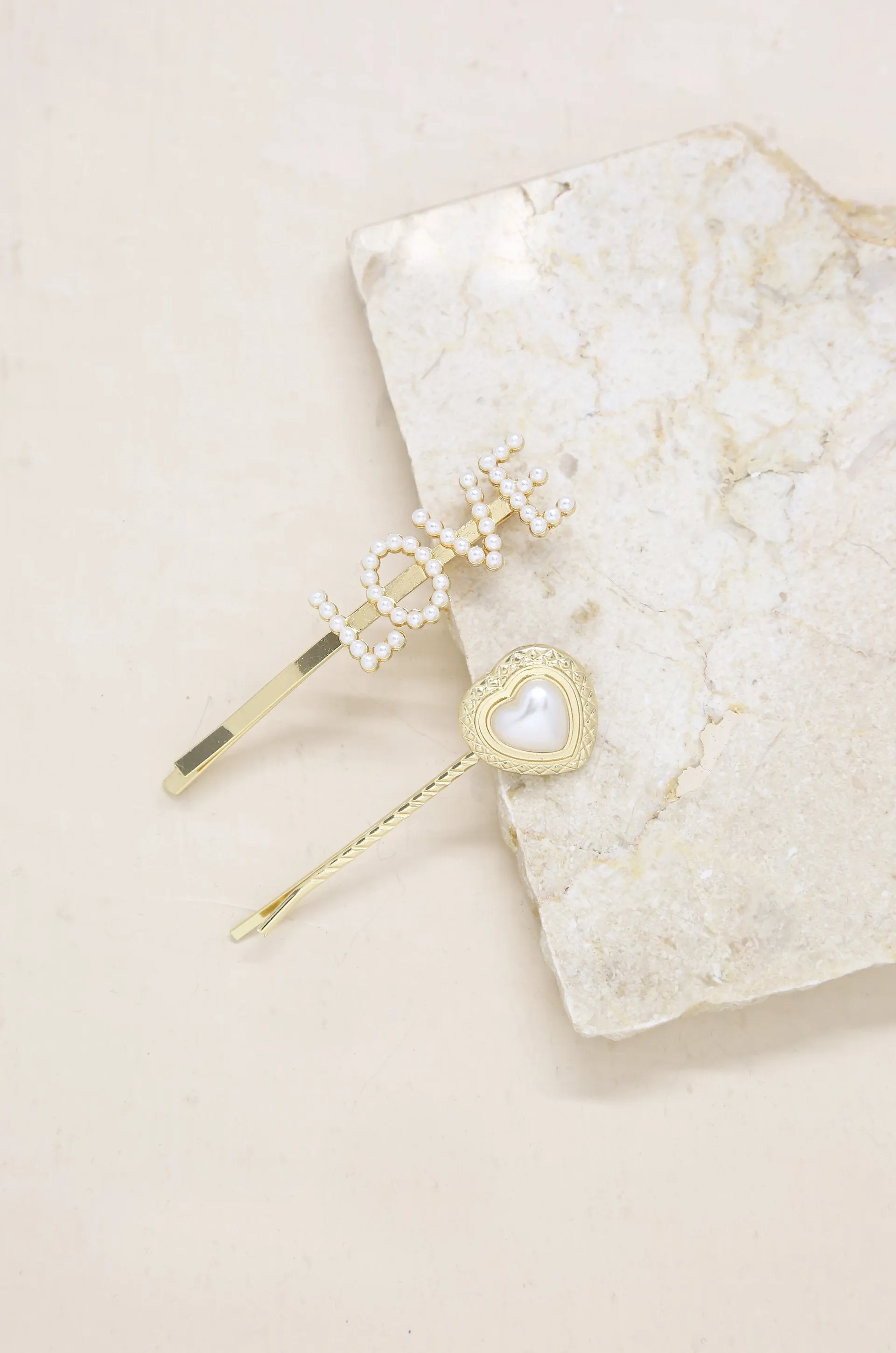 Pearl & Gold Love Heart Hair Pin Set sold by ettika product image thumbnail 3