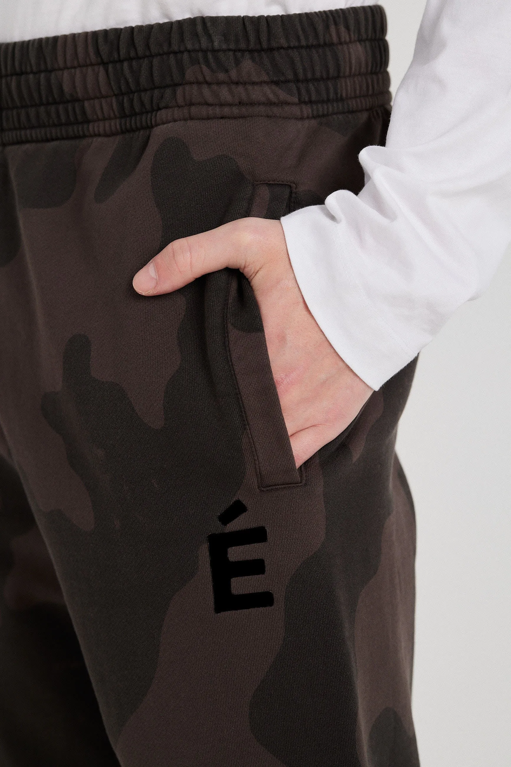 TEMPERA PATCH CAMO OVERDYED DK BROWN sold by Etudes Studio product image thumbnail 5
