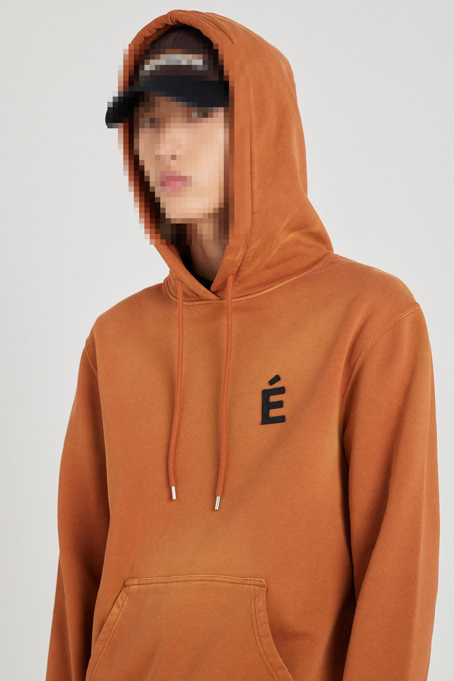 HOODIE PATCH SPRAY BROWN sold by Etudes Studio product image thumbnail 4
