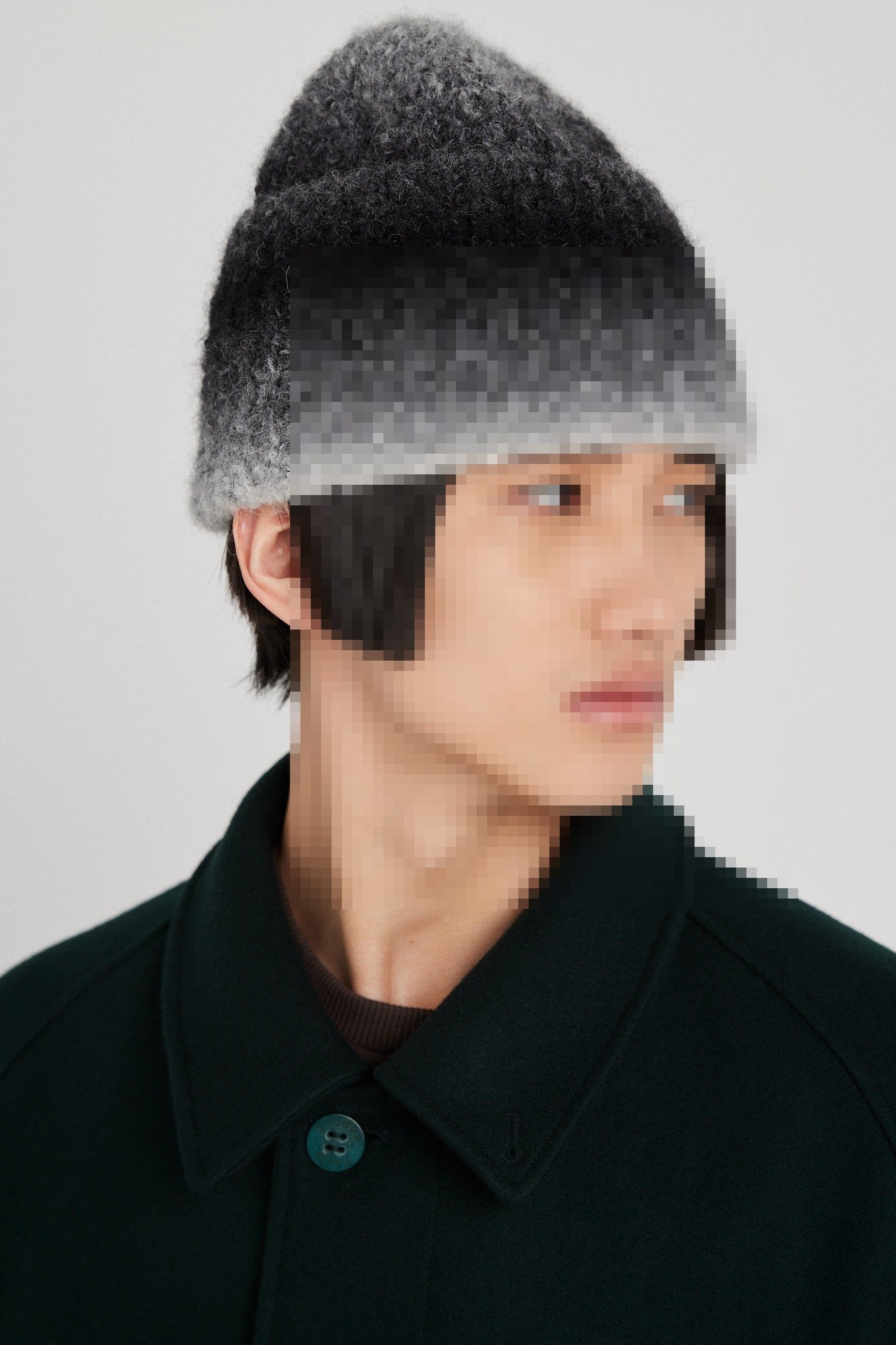 DISTANCE WOOL DK GREEN sold by Etudes Studio product image thumbnail 4