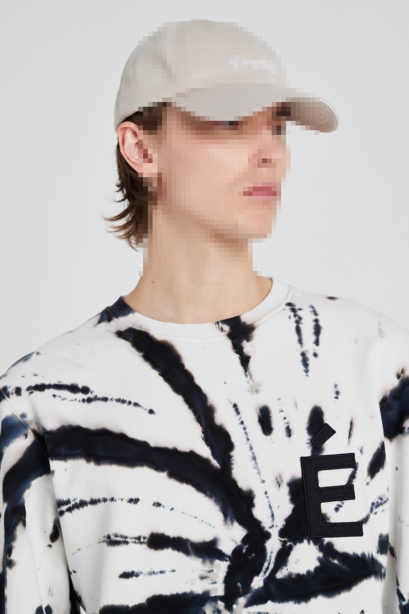 STORY PATCH TIE-DYE sold by Etudes Studio product image thumbnail 5