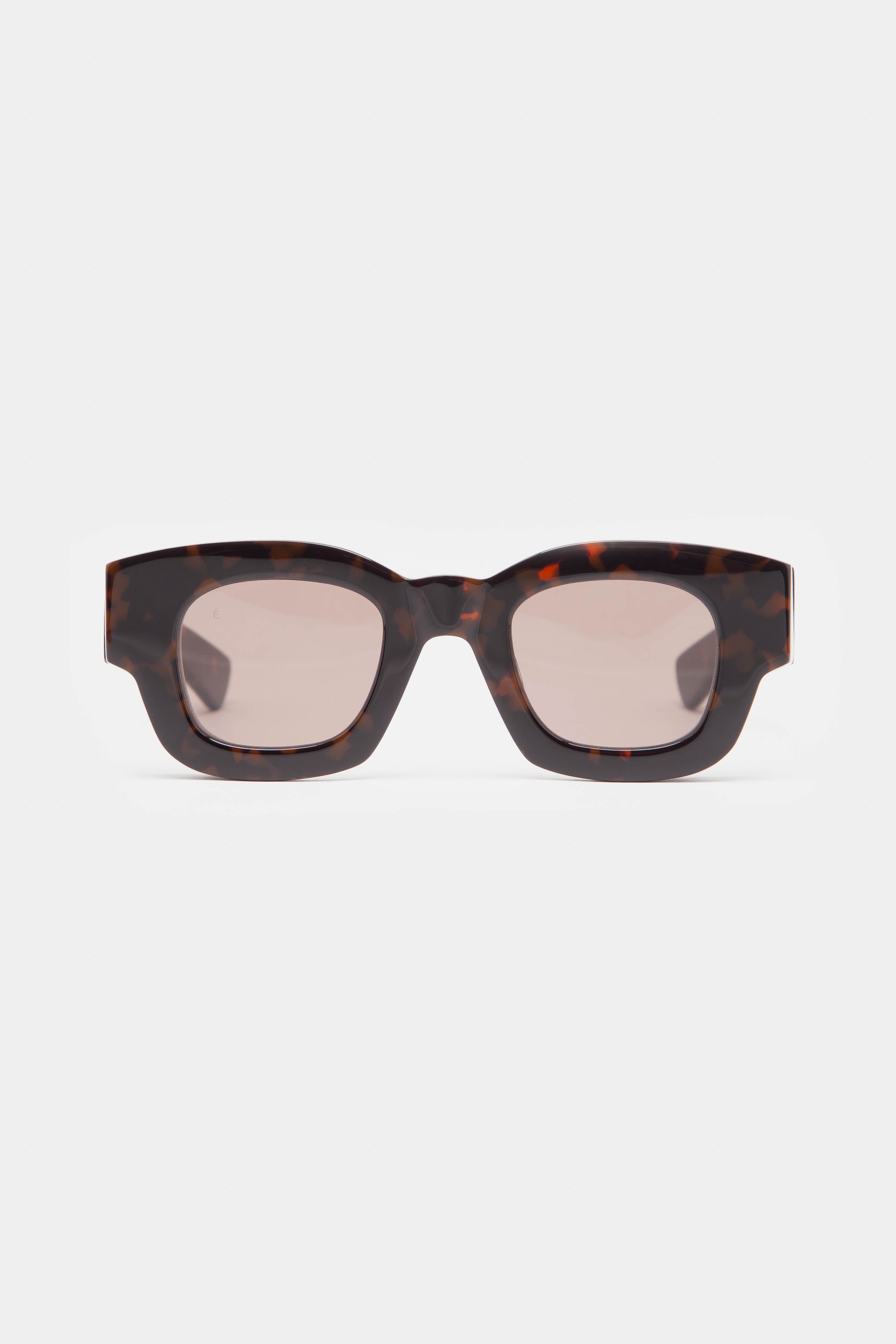 SPECTACLE TORTOISE sold by Etudes Studio