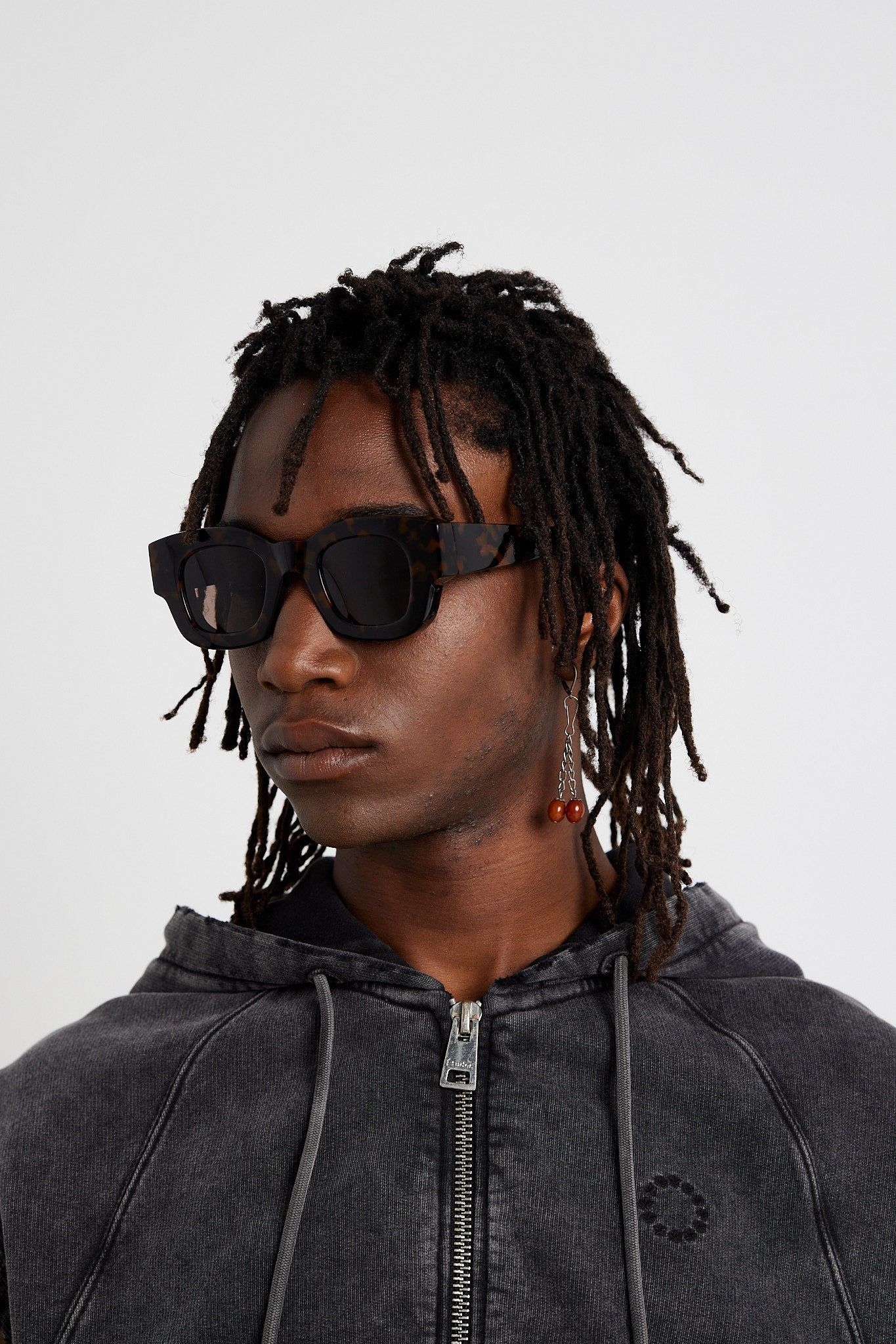 SPECTACLE TORTOISE sold by Etudes Studio product image thumbnail 2