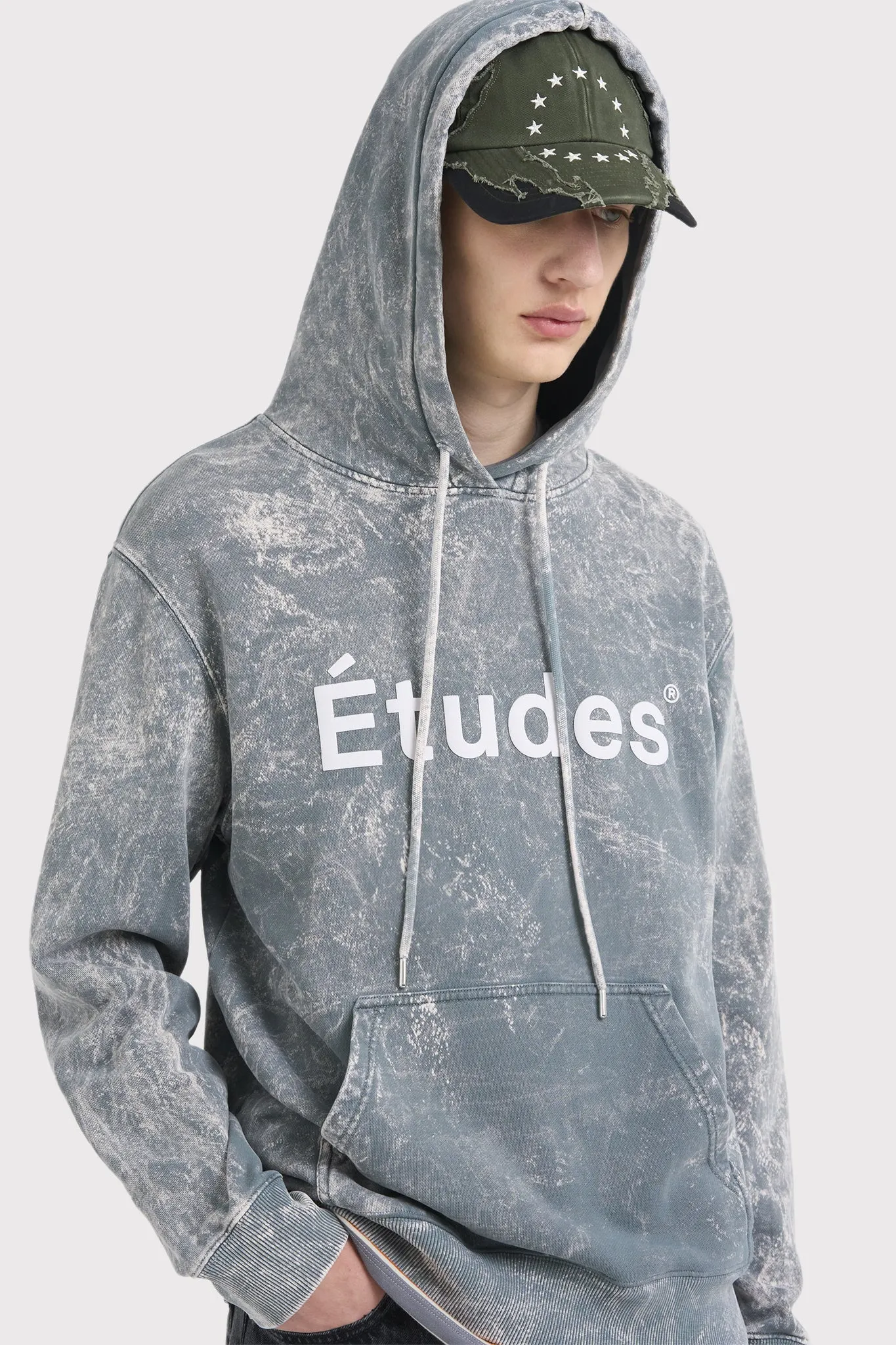 HOODIE ETUDES PEWTER SKY sold by Etudes Studio product image thumbnail 2