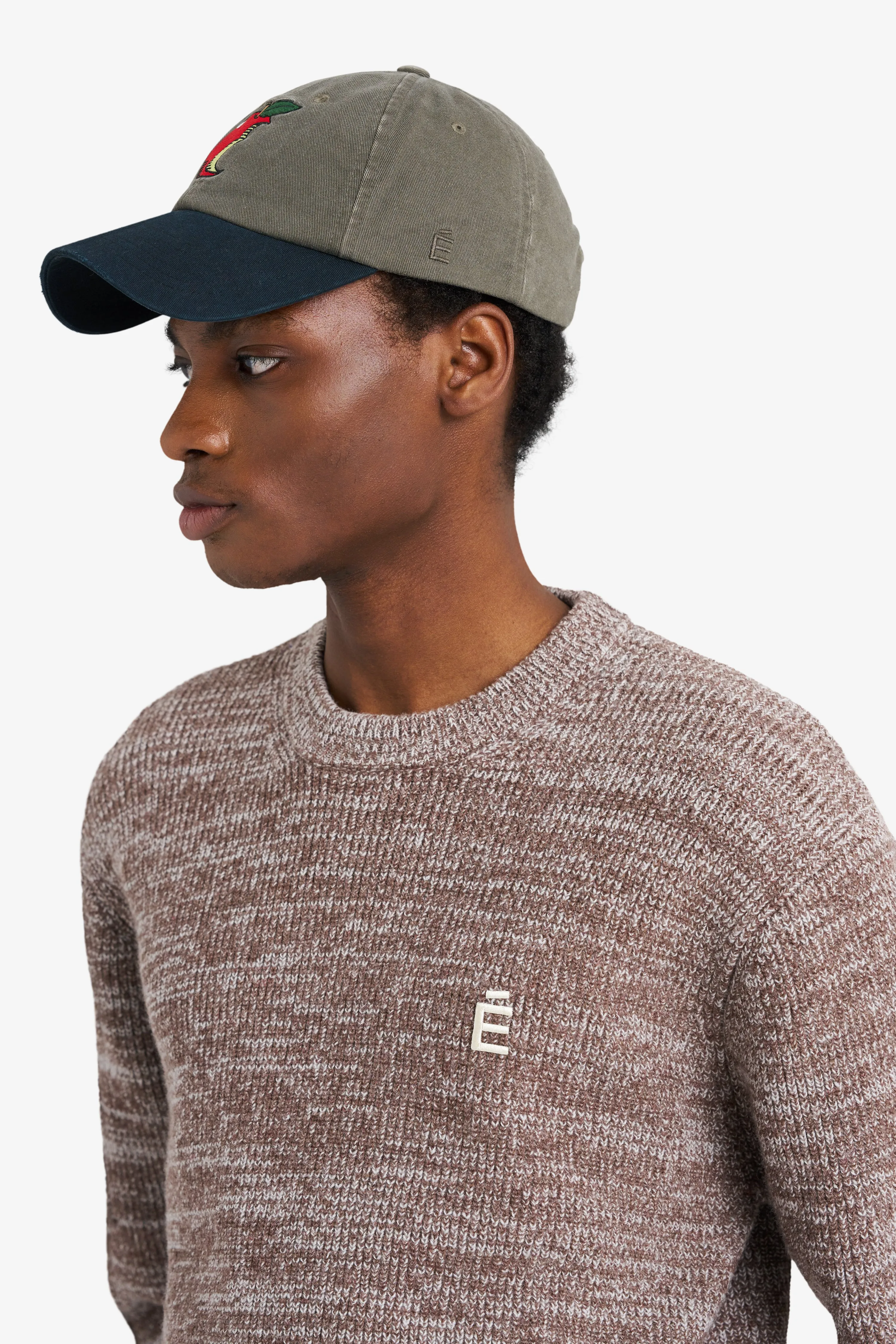 REGULAR ROUND NECK BEIGE sold by Etudes Studio product image thumbnail 4