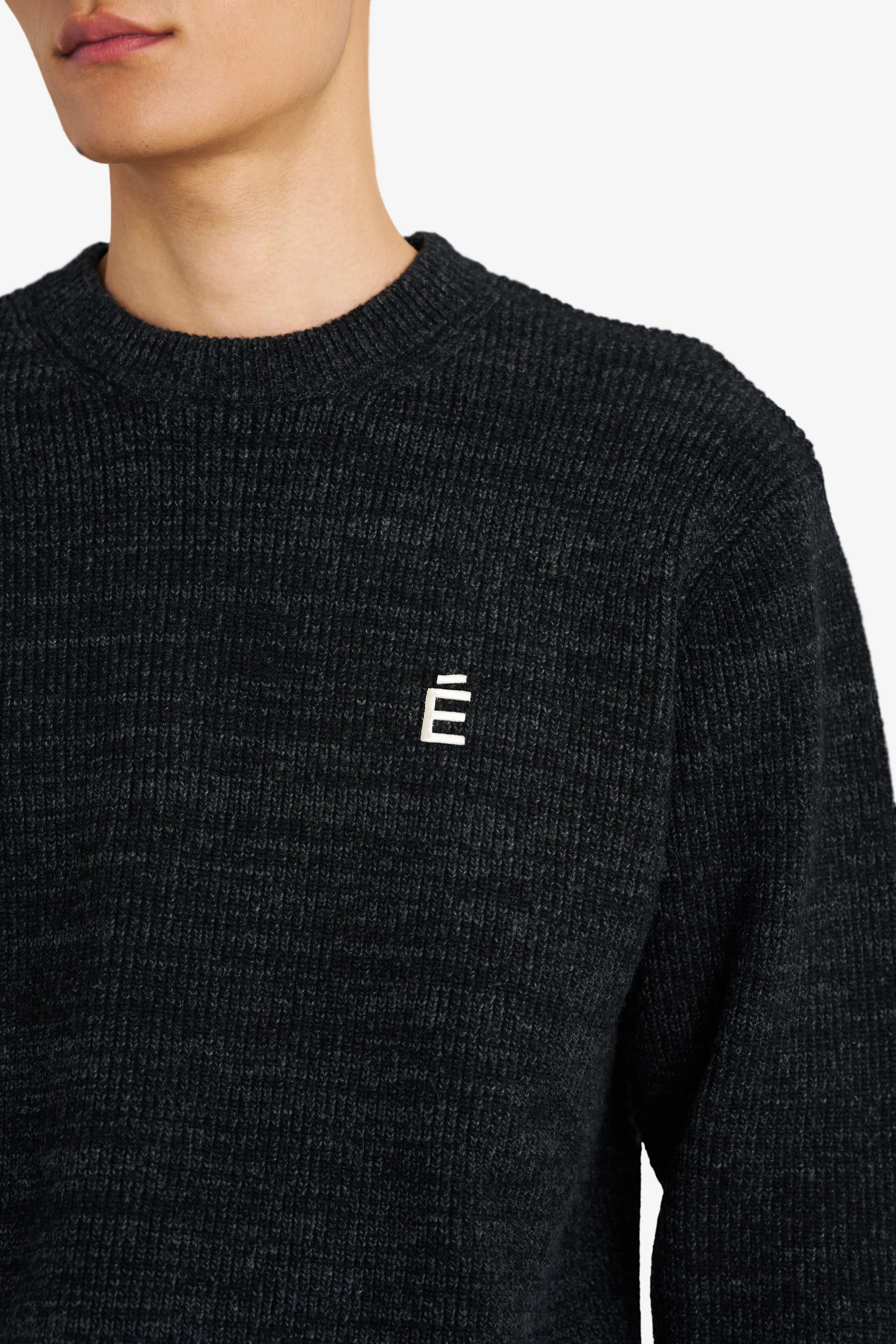 REGULAR ROUND NECK BLACK sold by Etudes Studio product image thumbnail 4