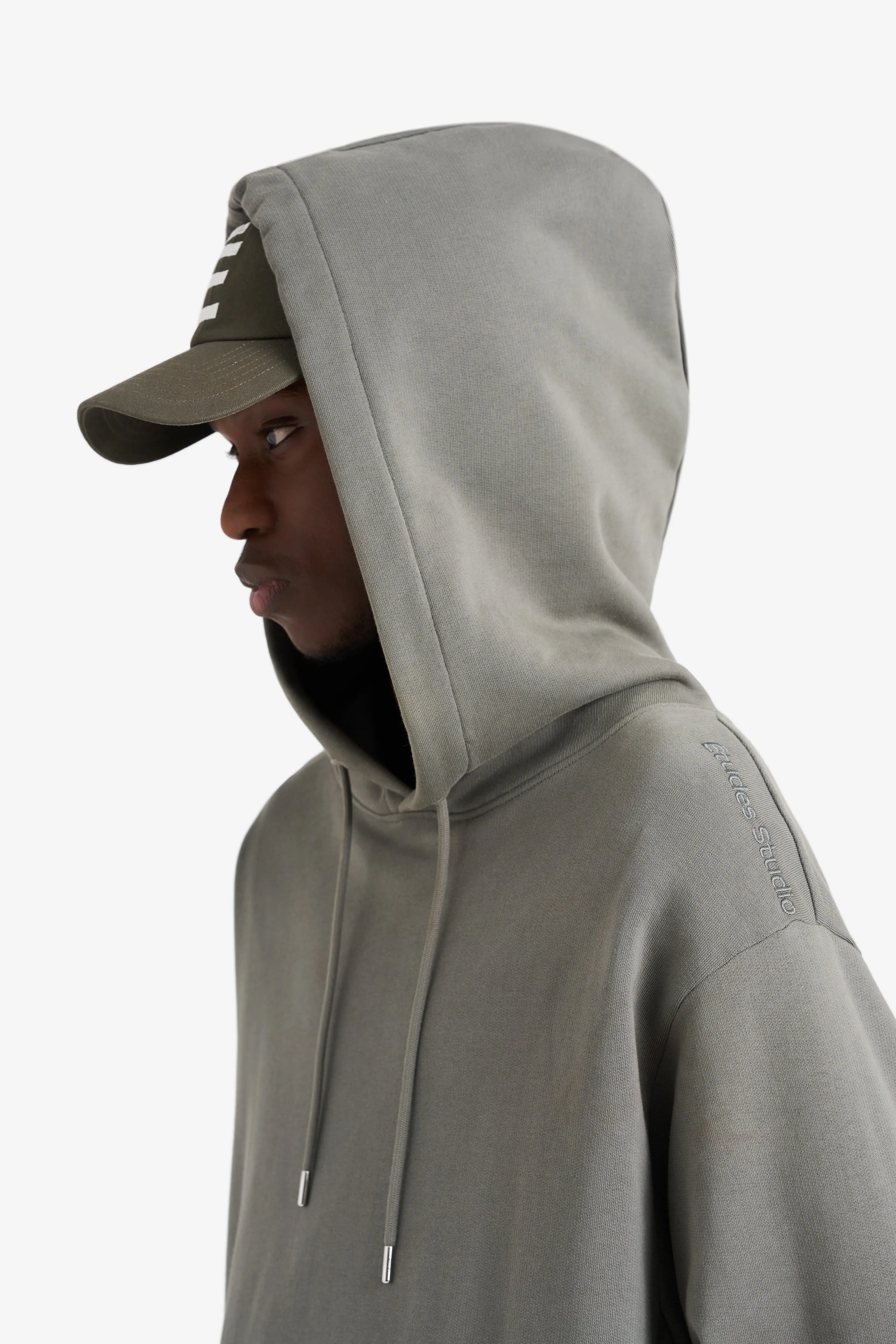 RELAX HOODIE GREY sold by Etudes Studio product image thumbnail 4