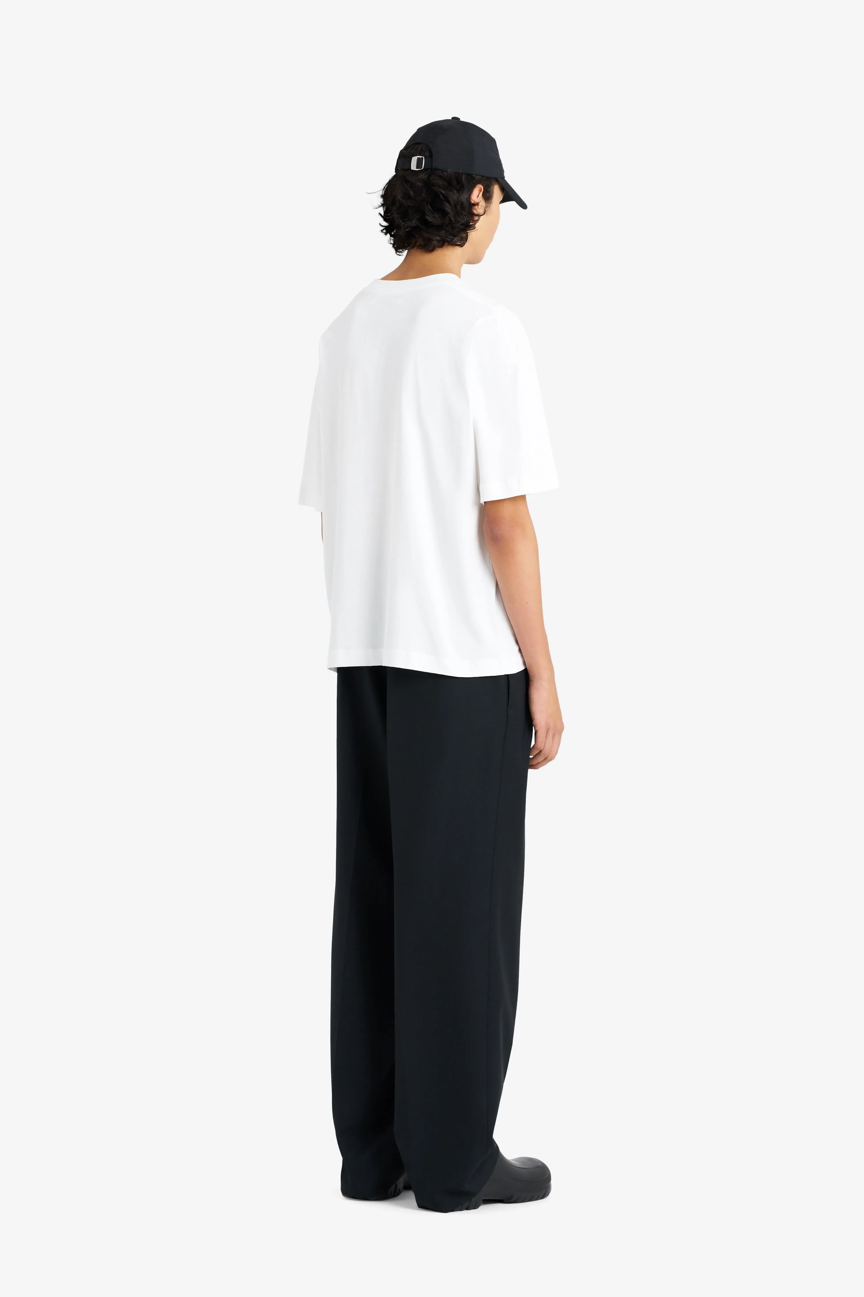 RELAX TEE SHIRT BIG É WHITE sold by Etudes Studio product image thumbnail 4