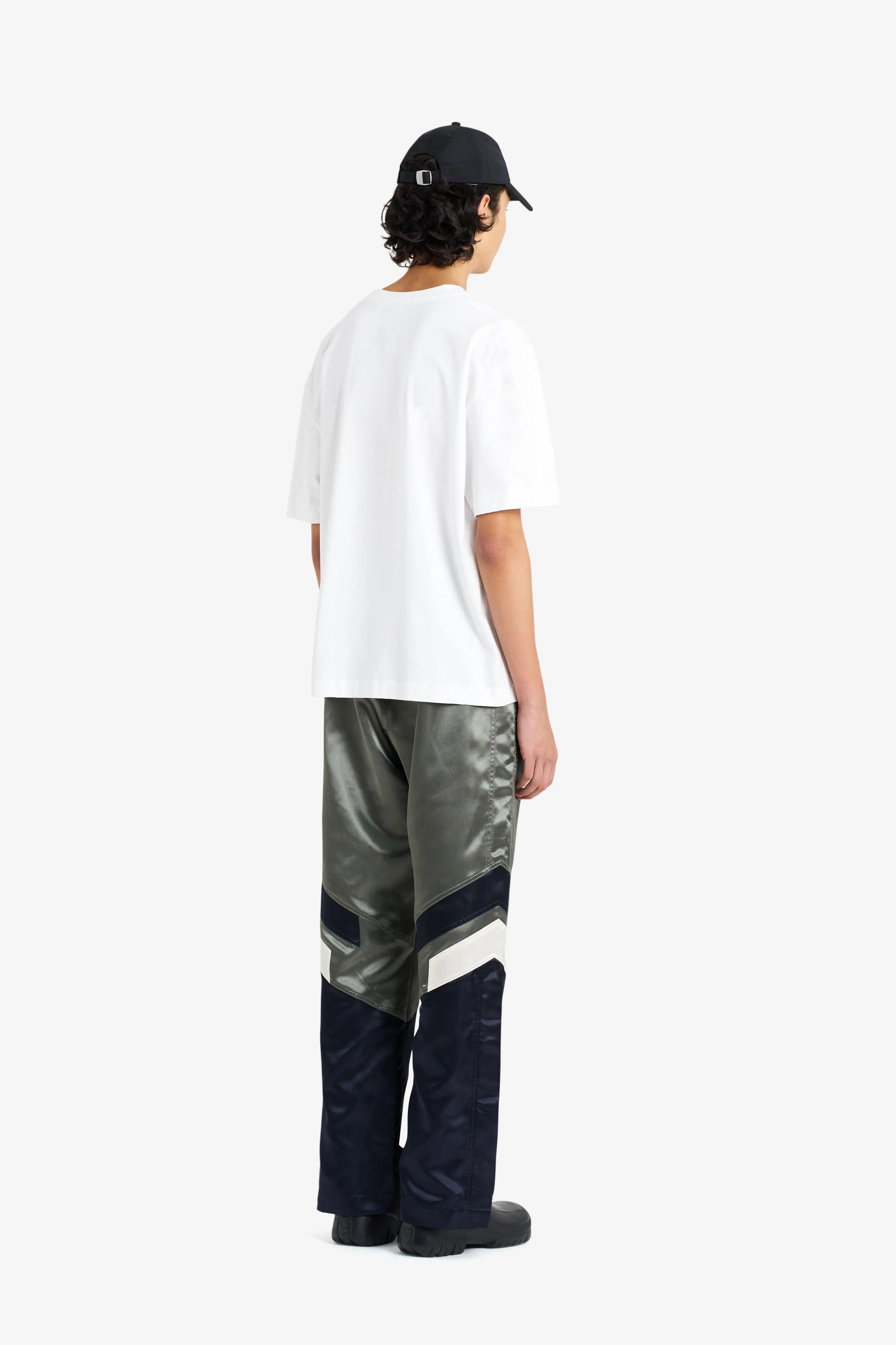RELAX TEE SHIRT THE CITY WHITE sold by Etudes Studio product image thumbnail 4