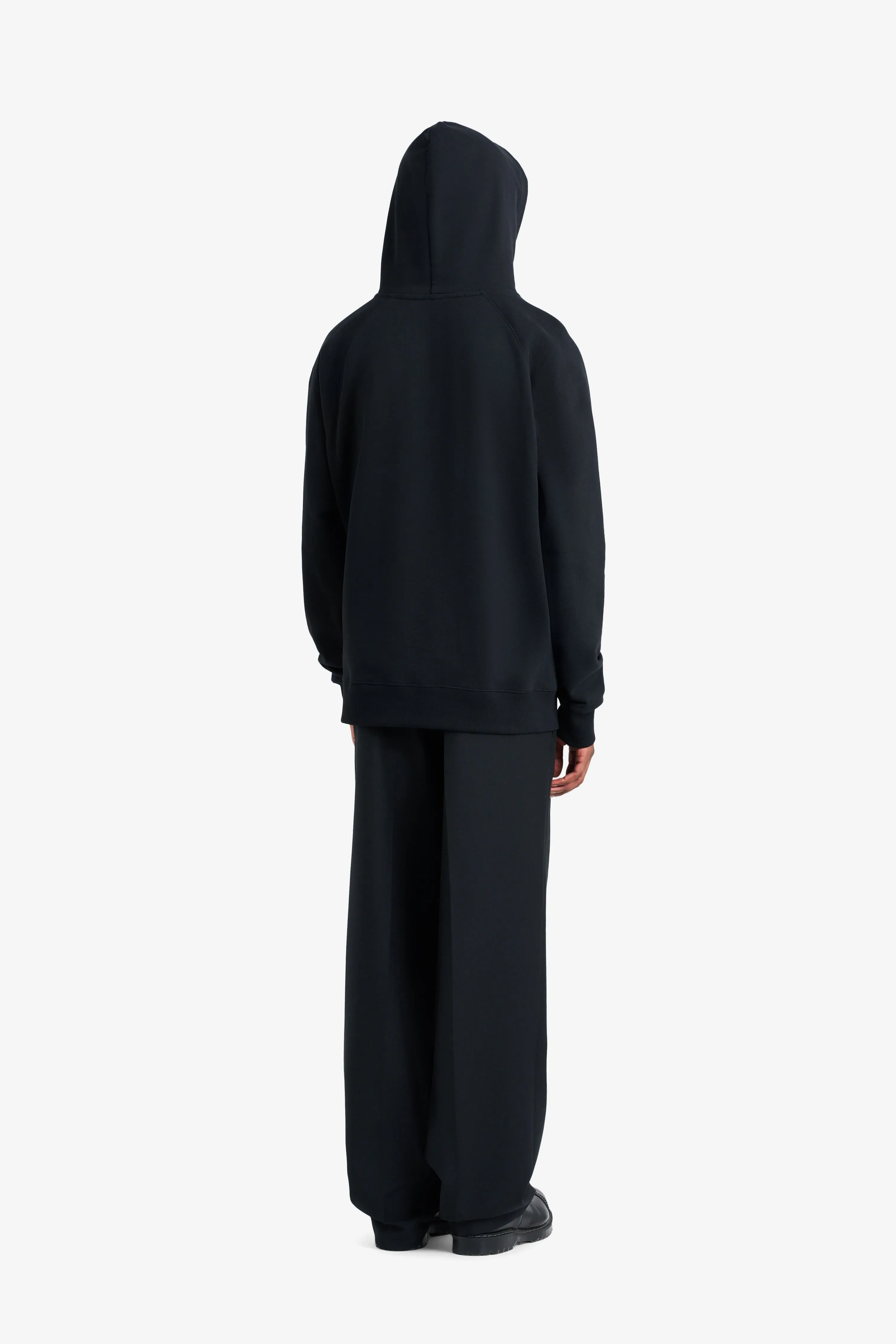LOOSE HOODIE BIG É BLACK sold by Etudes Studio product image thumbnail 5
