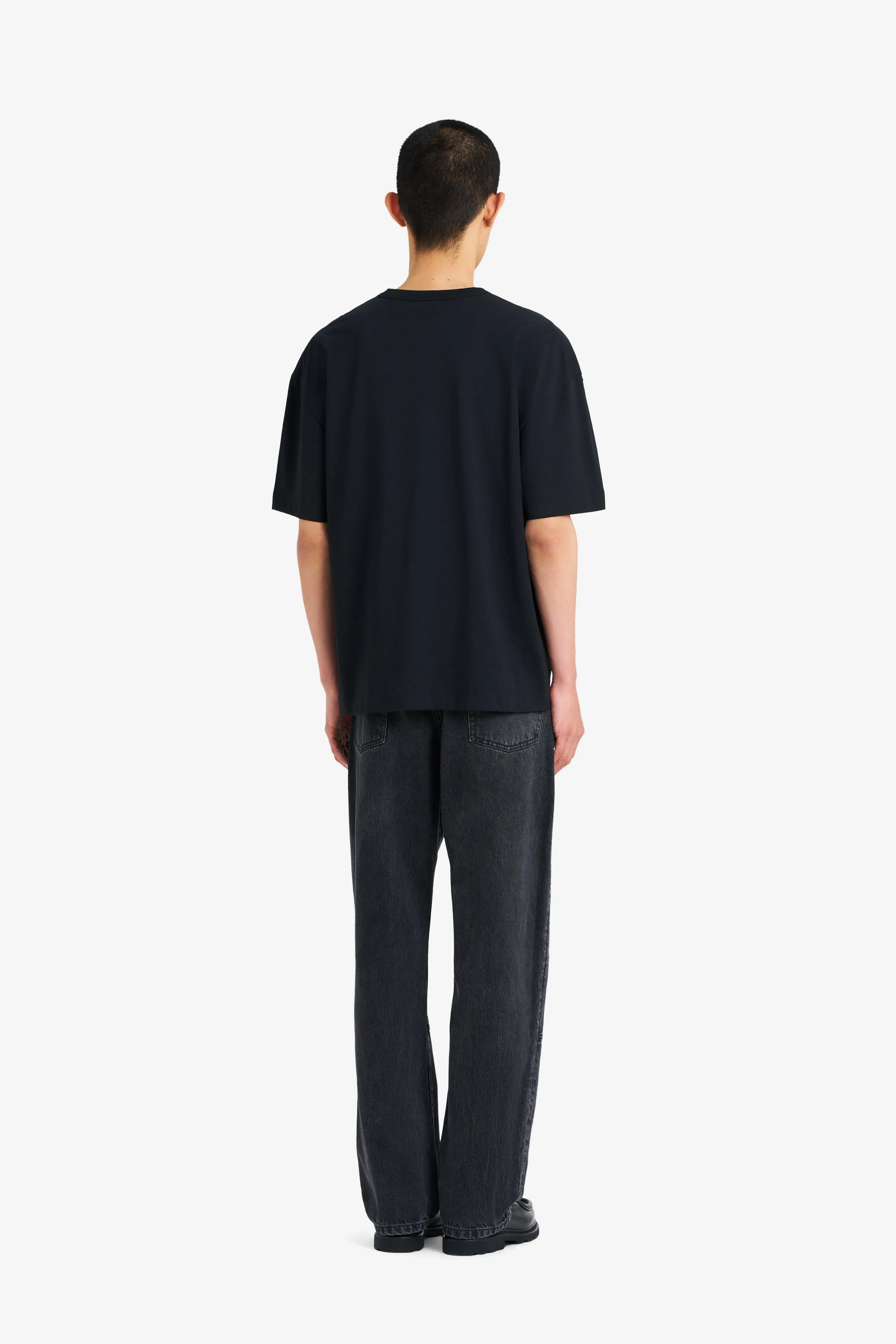 RELAX POCKET TEE SHIRT STENCIL BLACK sold by Etudes Studio product image thumbnail 5