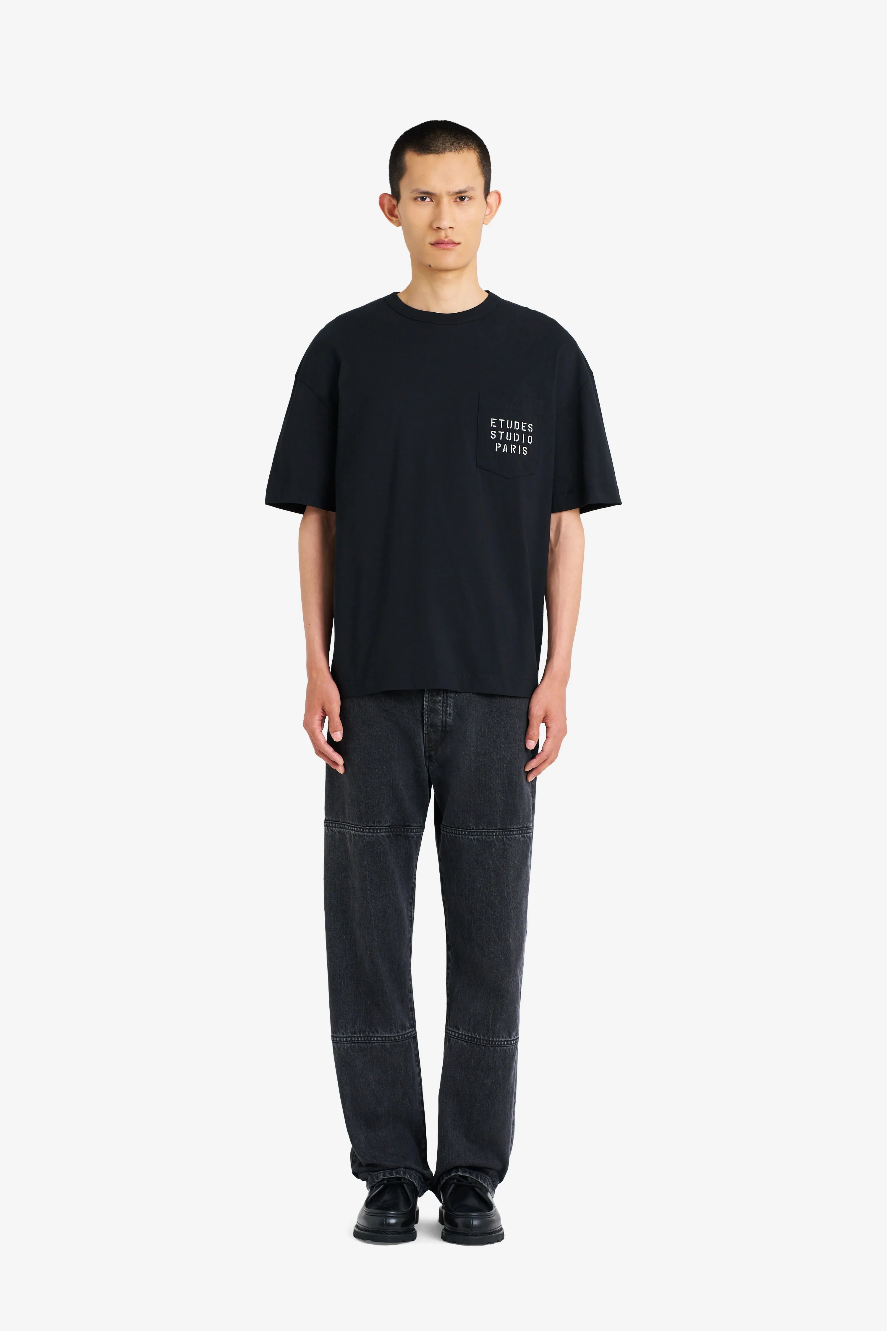 RELAX POCKET TEE SHIRT STENCIL BLACK sold by Etudes Studio product image thumbnail 2