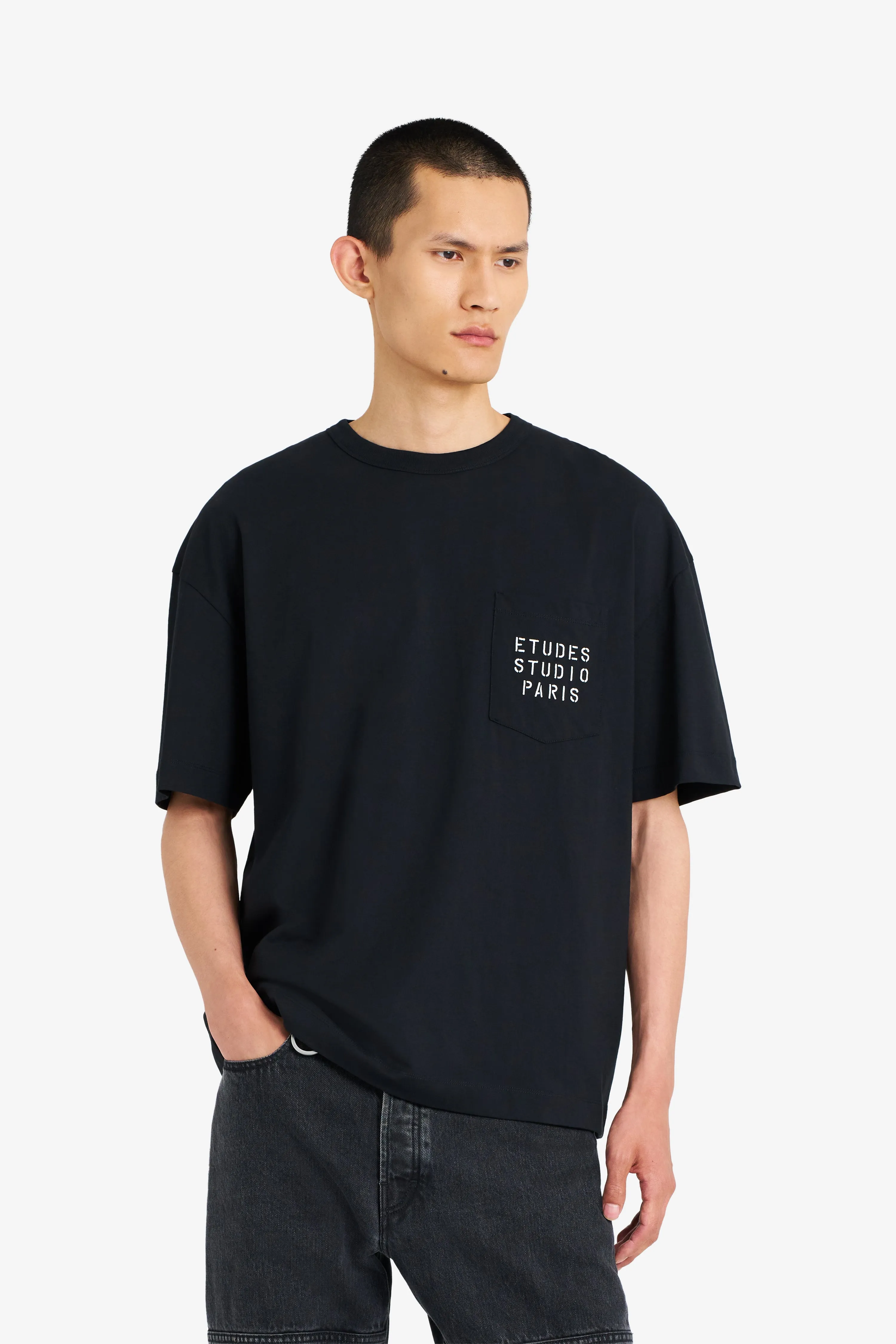 RELAX POCKET TEE SHIRT STENCIL BLACK sold by Etudes Studio product image thumbnail 3