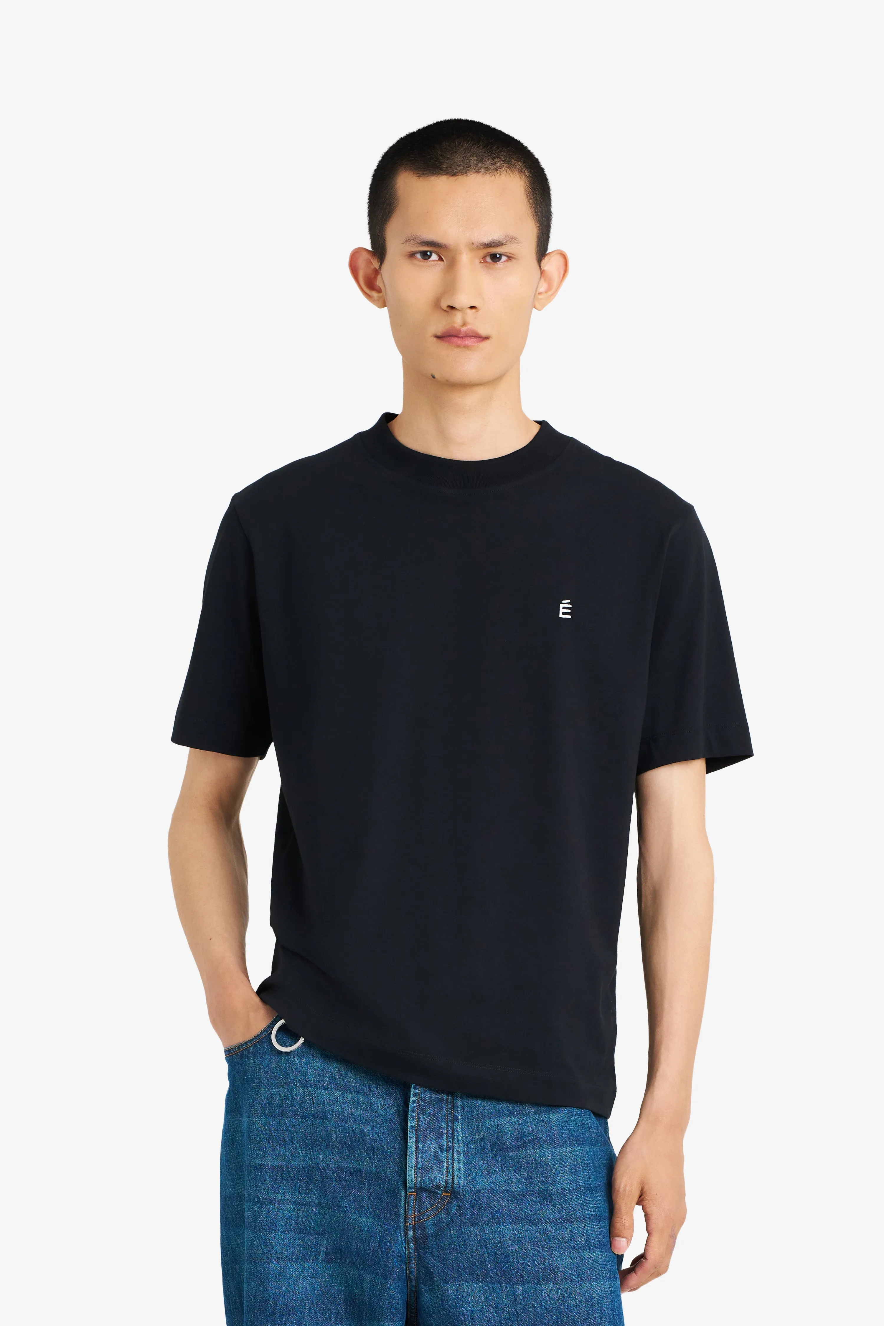 CLASSIC TEE SHIRT É BLACK sold by Etudes Studio product image thumbnail 3
