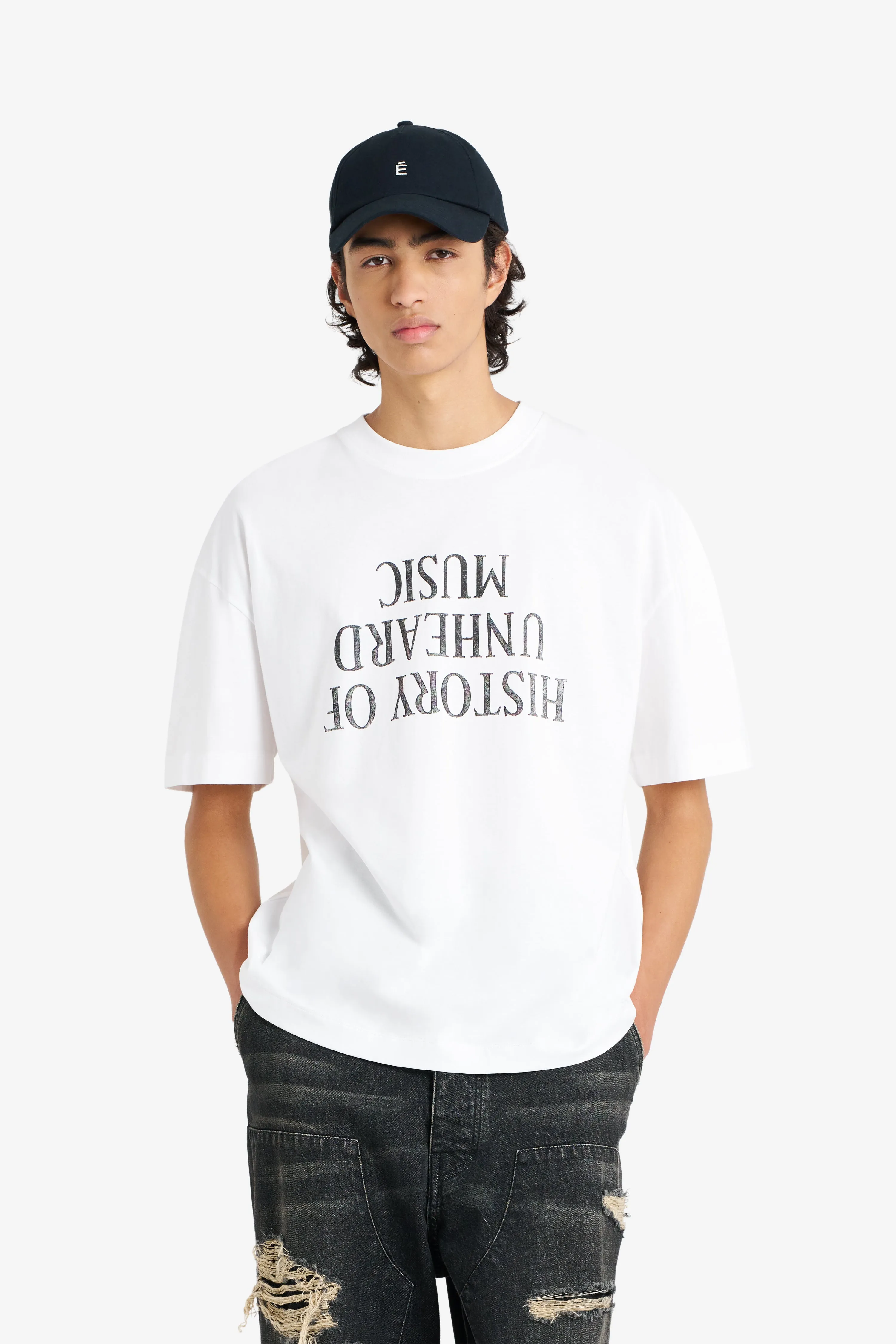 RELAX TEE SHIRT HISTORY THE KITCHEN WHITE sold by Etudes Studio product image thumbnail 3