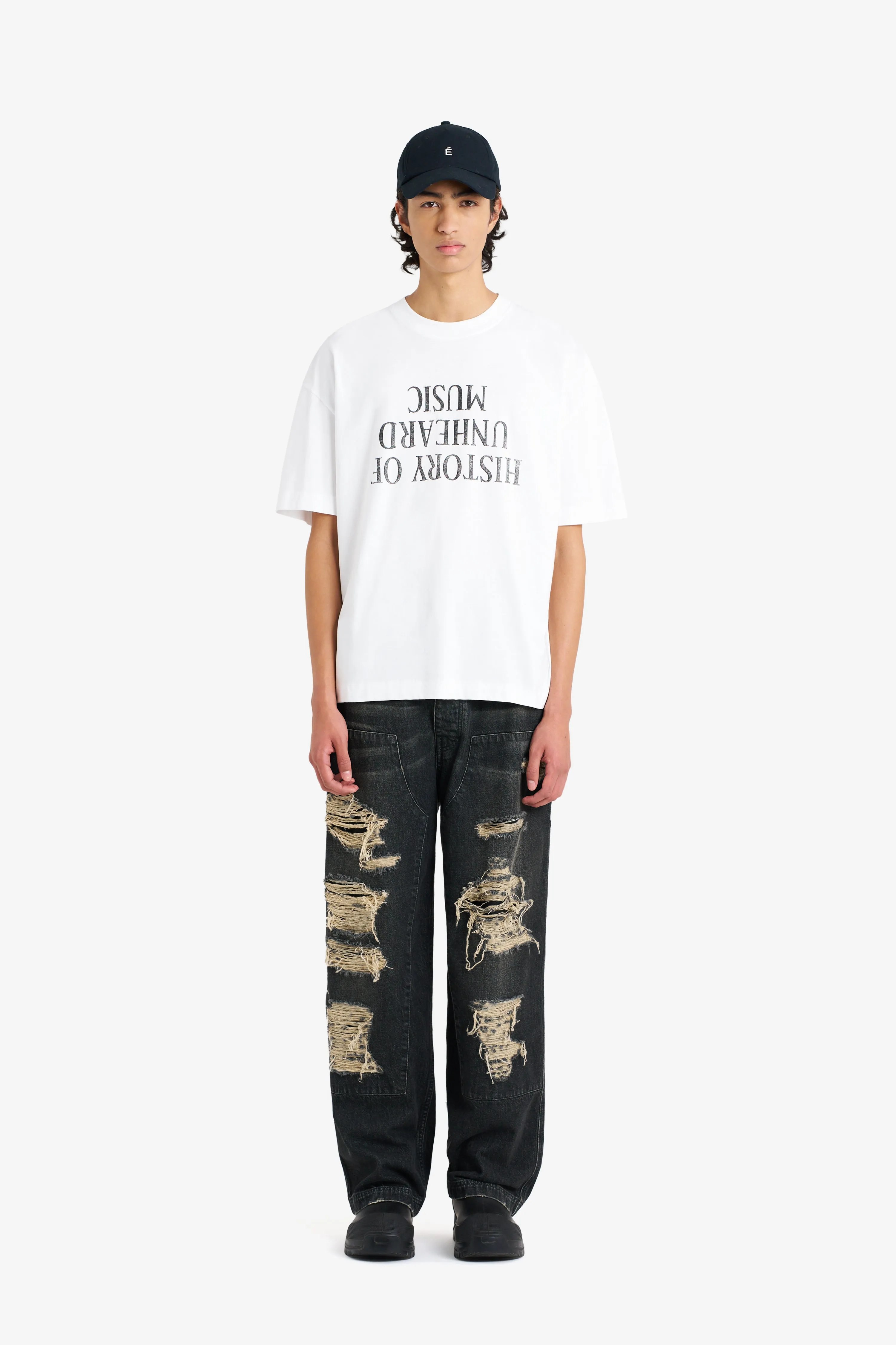 RELAX TEE SHIRT HISTORY THE KITCHEN WHITE sold by Etudes Studio product image thumbnail 2